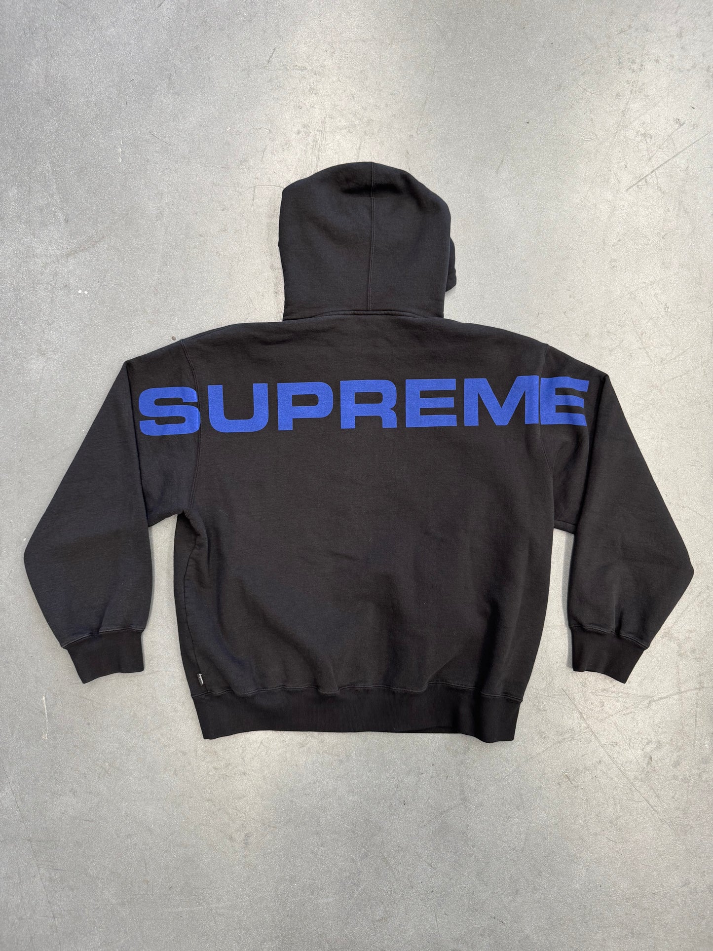 SS25 SUPREME DAMIEN HIRST SHARK ZIP UP HOODED SWEATSHIRT