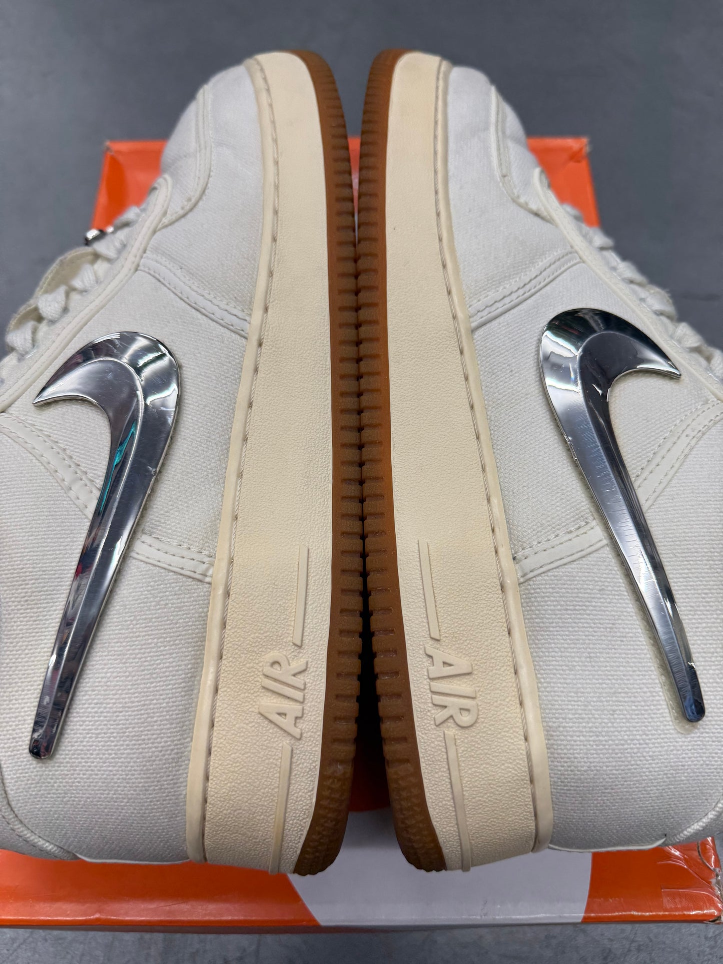 SIZE 13 2018 NIKE AIR FORCE 1 TRAVIS SCOTT SAIL