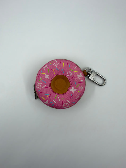 2025 LOUIS VUITTON LV DONUT BAG CHARM - PINK (M02549)