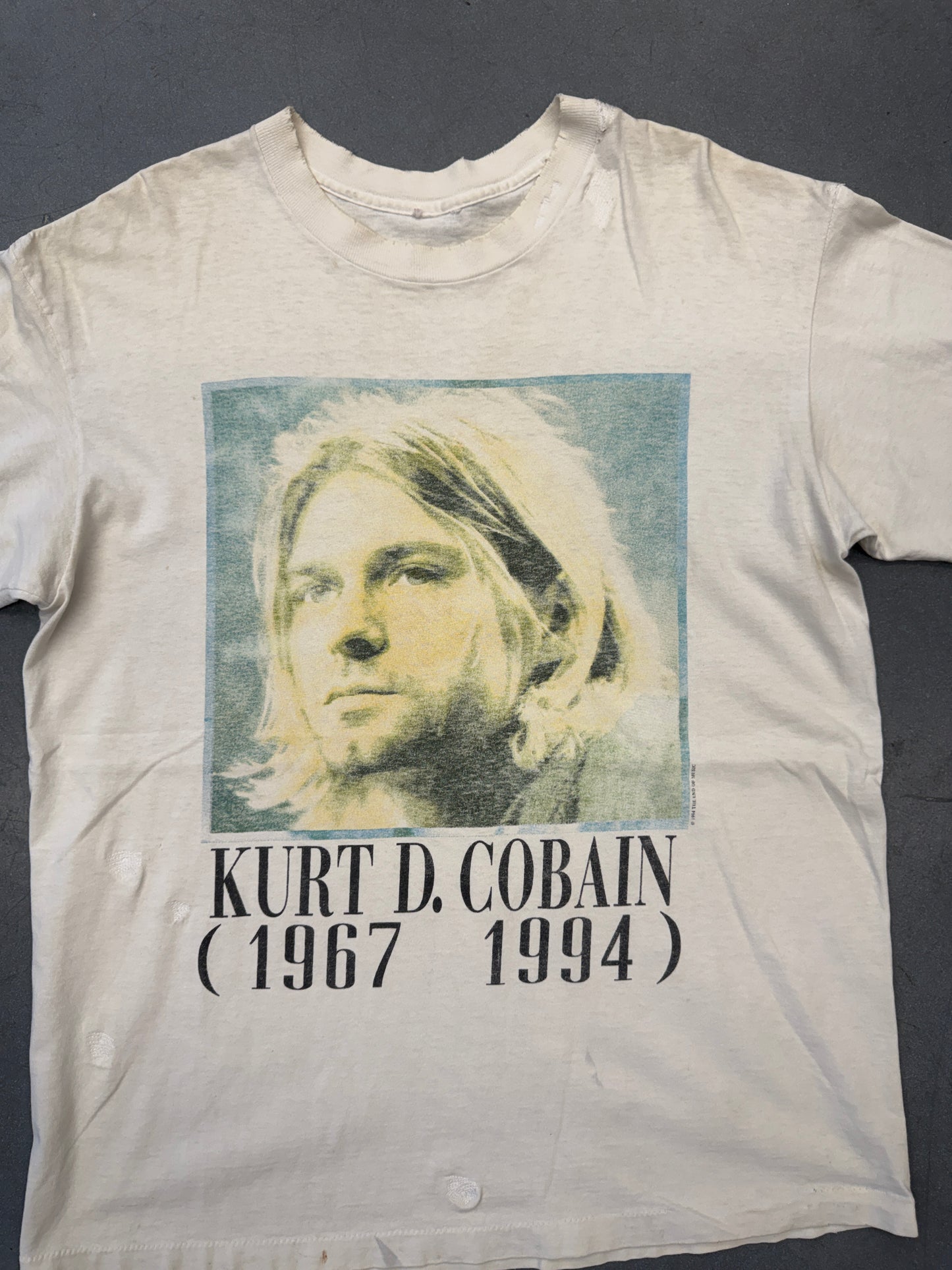 1995 KURT KOBAIN PORTRAIT MEMORIAL PAINTING TEE (PULLED TAG)