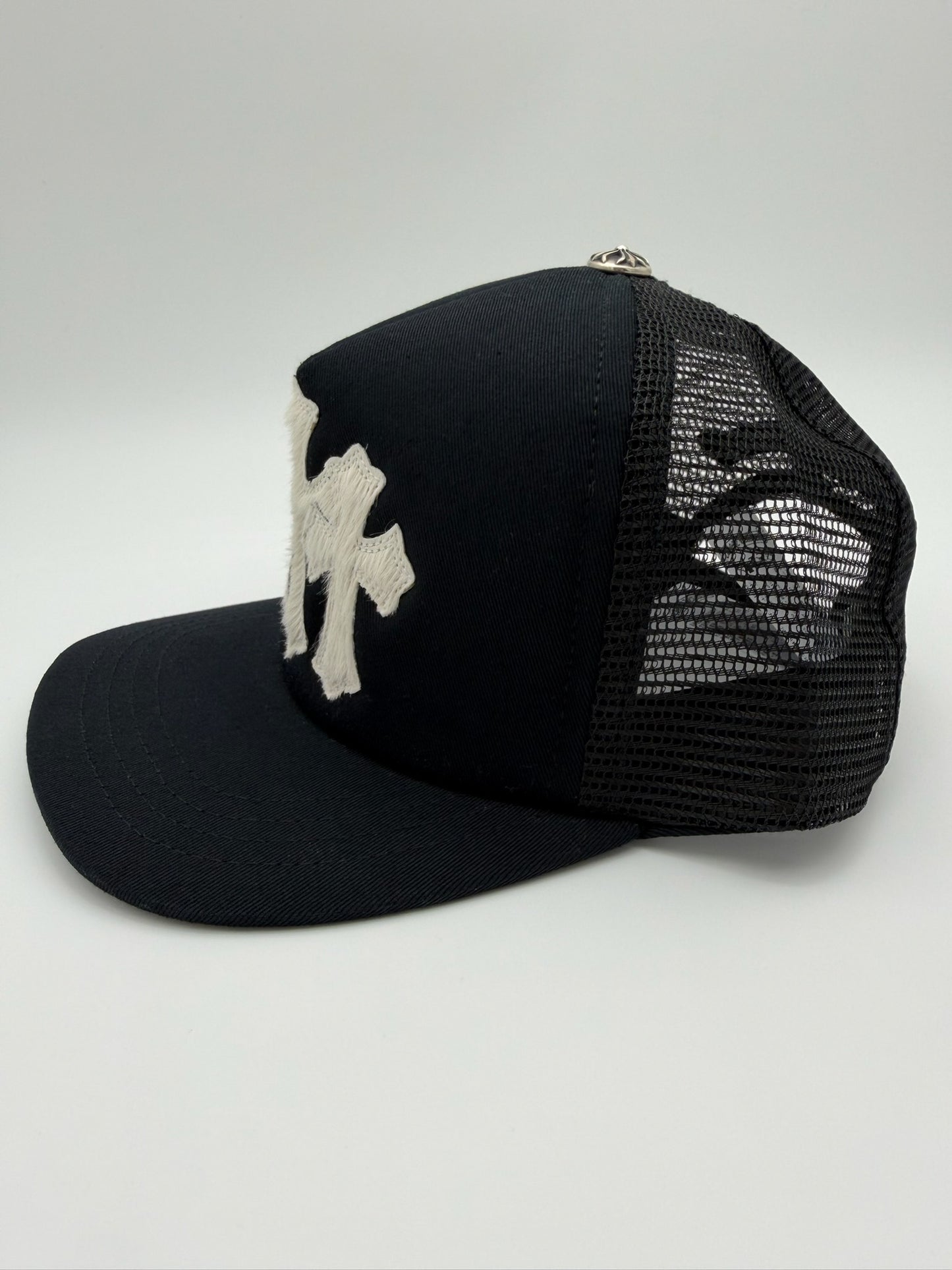 CHROME HEARTS PONY HAIR  TRIPLE CROSS TRUCKER HAT - BLACK/WHITE