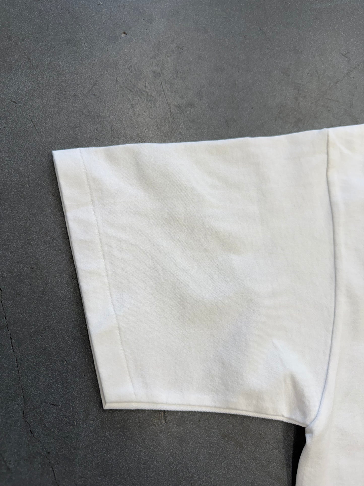 SS23 A BATHING APE BAPE COLORS NYC LOGO TEE - WHITE (XL) (NEW IN BAG)