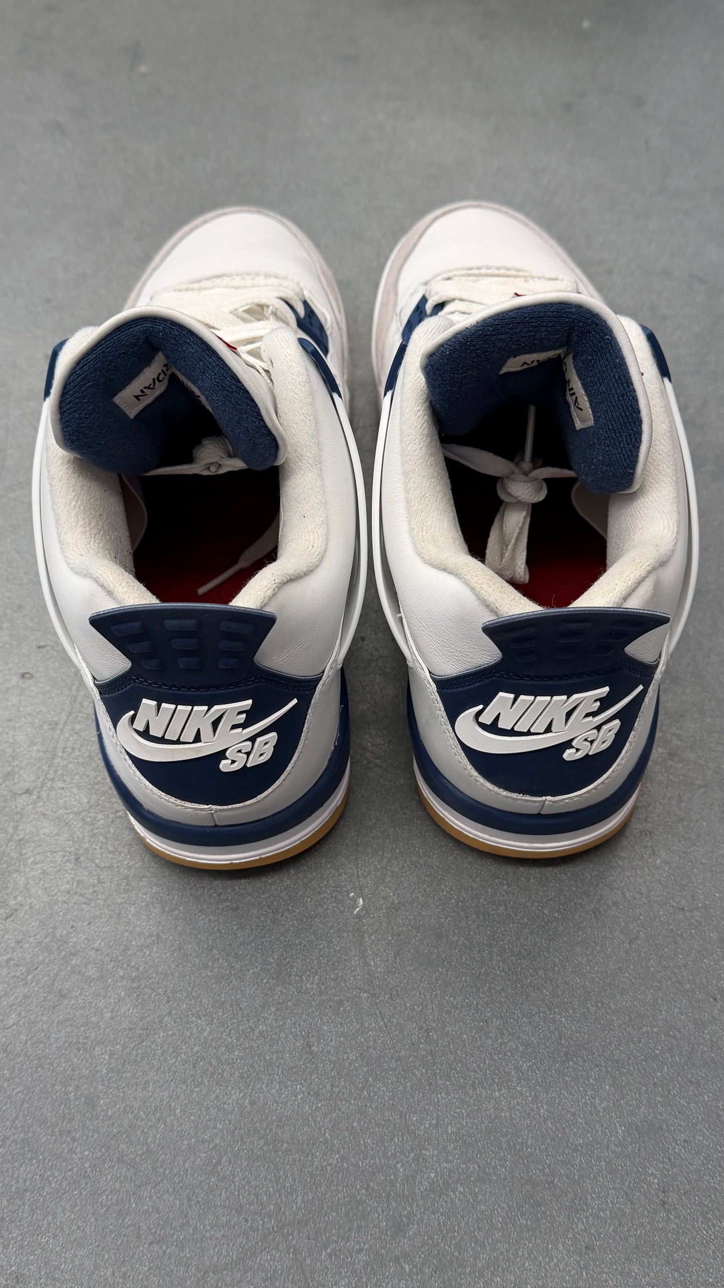 2025 JORDAN 4 RETRO SB - NAVY