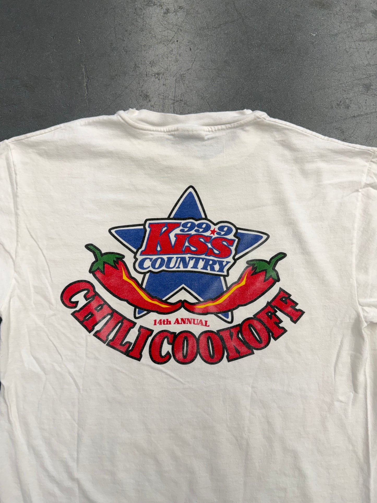 Y2K 99.9 KISS COUNTRY CHILI COOKOFF TEE (HANES HEAVYWEIGHT TAG)