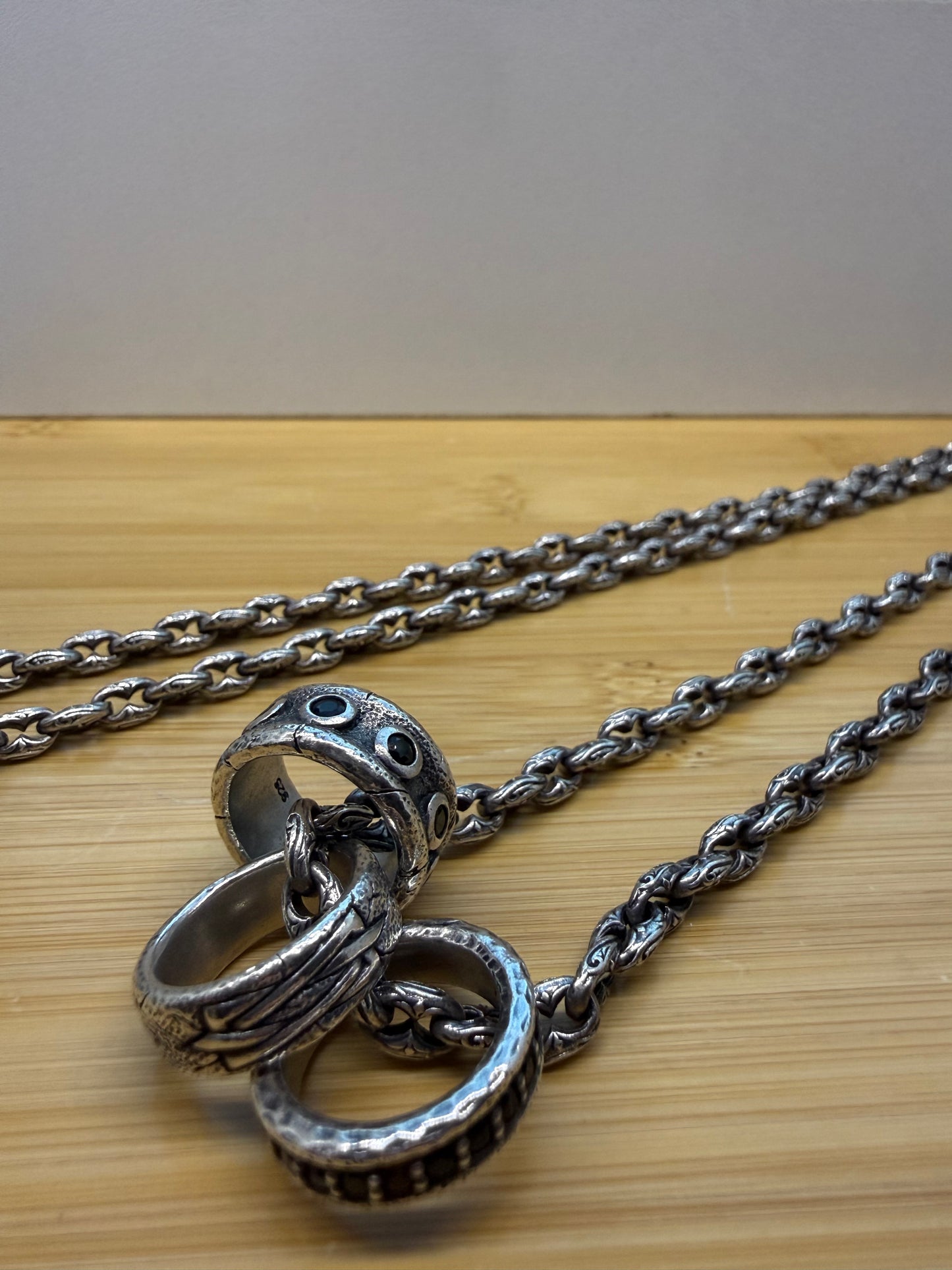 FANCY MARINER LINK SILVER NECKLACE WITH BLACK DIAMOND RINGS - 30"