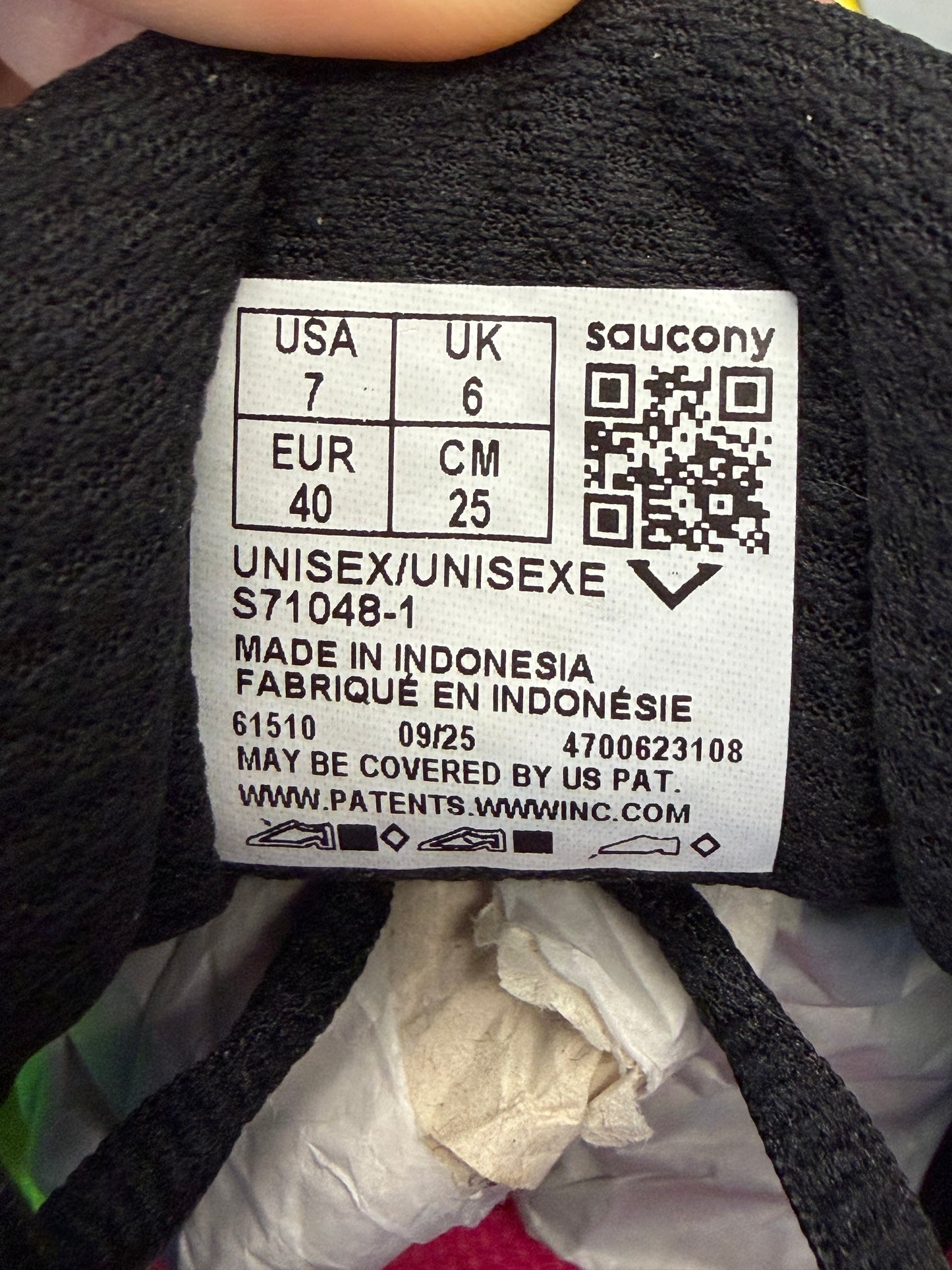 2025 SIZE 7 SAUCONY PROGRID TRIUMPH 4 WESTSIDE GUNN SUPER FLYGOD (NEW WITH SIGNED BOX)