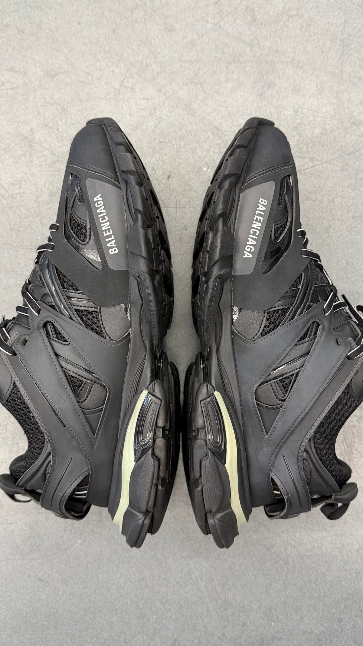 BALENCIAGA TRACK SNEAKER - TRIPLE BLACK