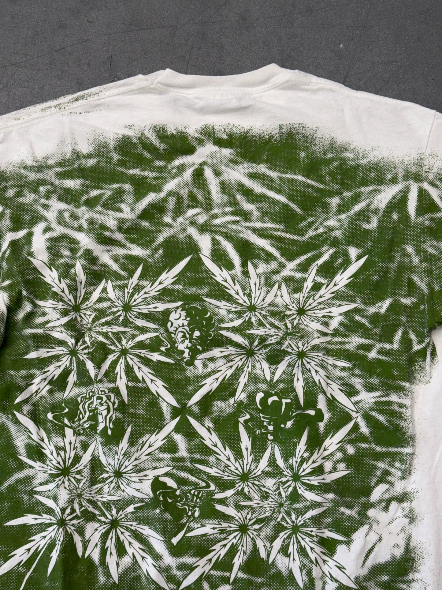 90'S CYPRESS HILL MARIJUAN LEAF AOP TEE (GEM TAG)