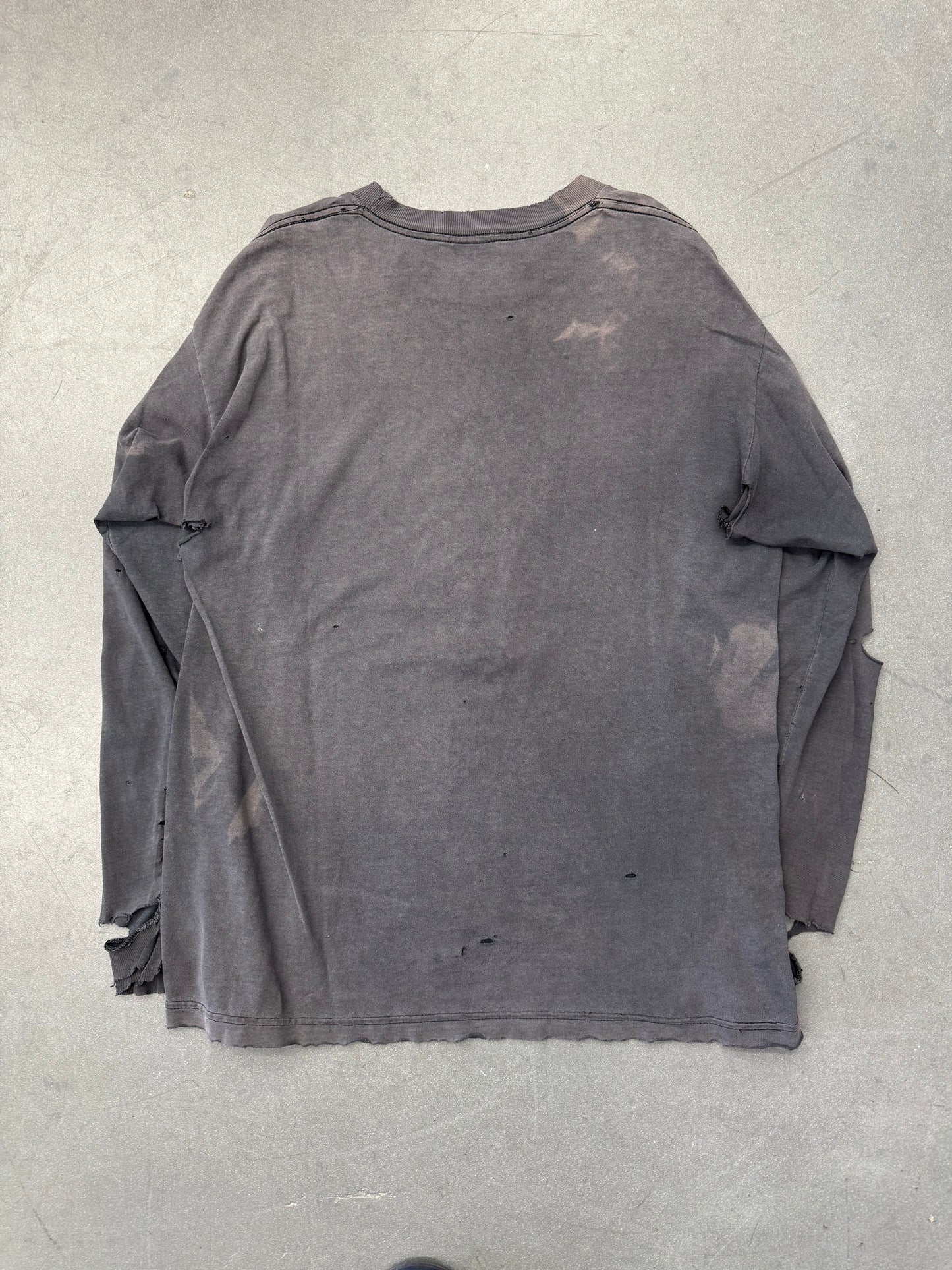 90'S BLACK SABBATH CROSS FLAME LONGSLEEVE DISTRESSED TEE (AAA TAG)