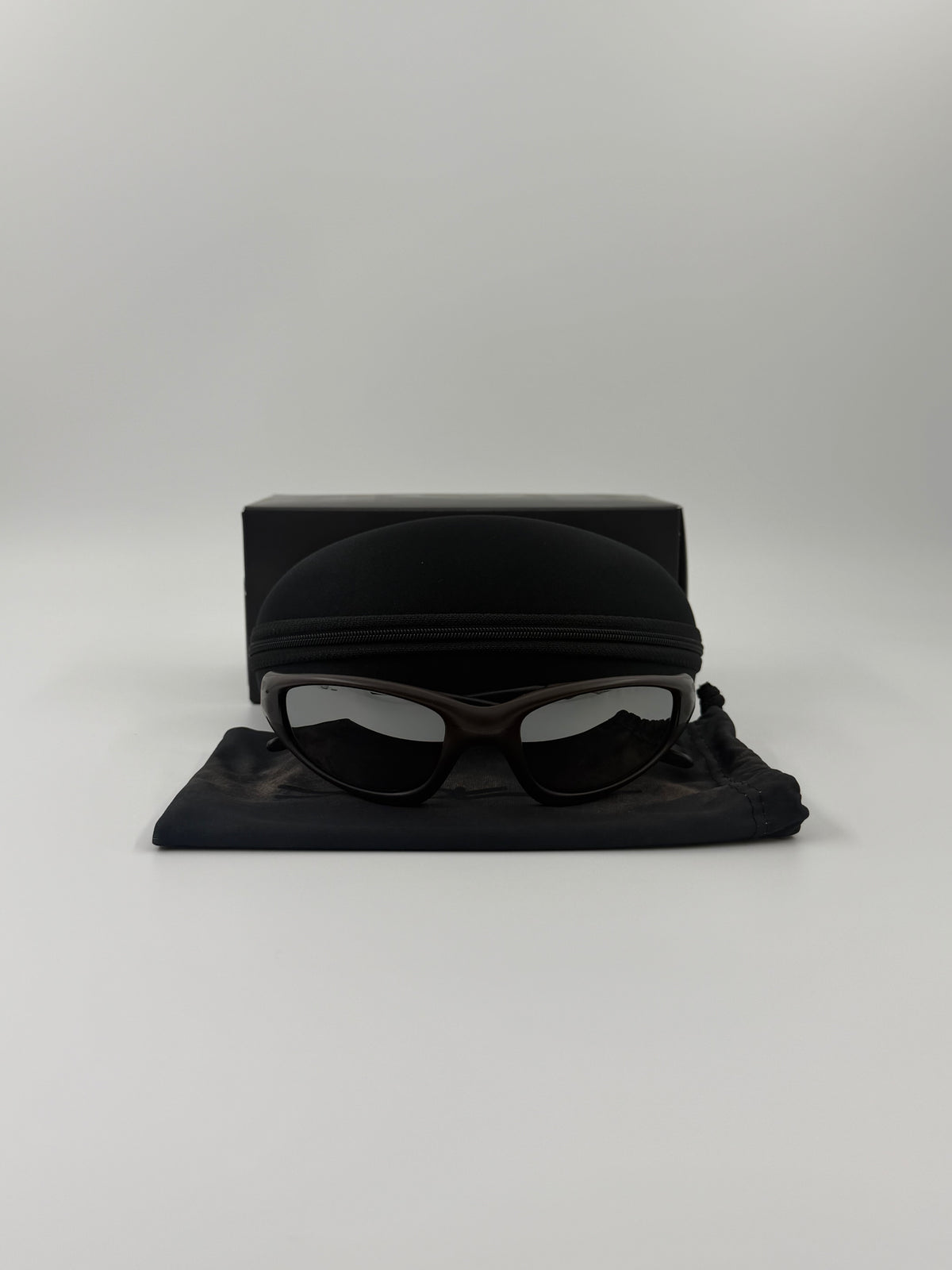 SS26 OAKLEY X TRAVIS SCOTT STRAIGHT JACKET 99 CJ SUNGLASSES
