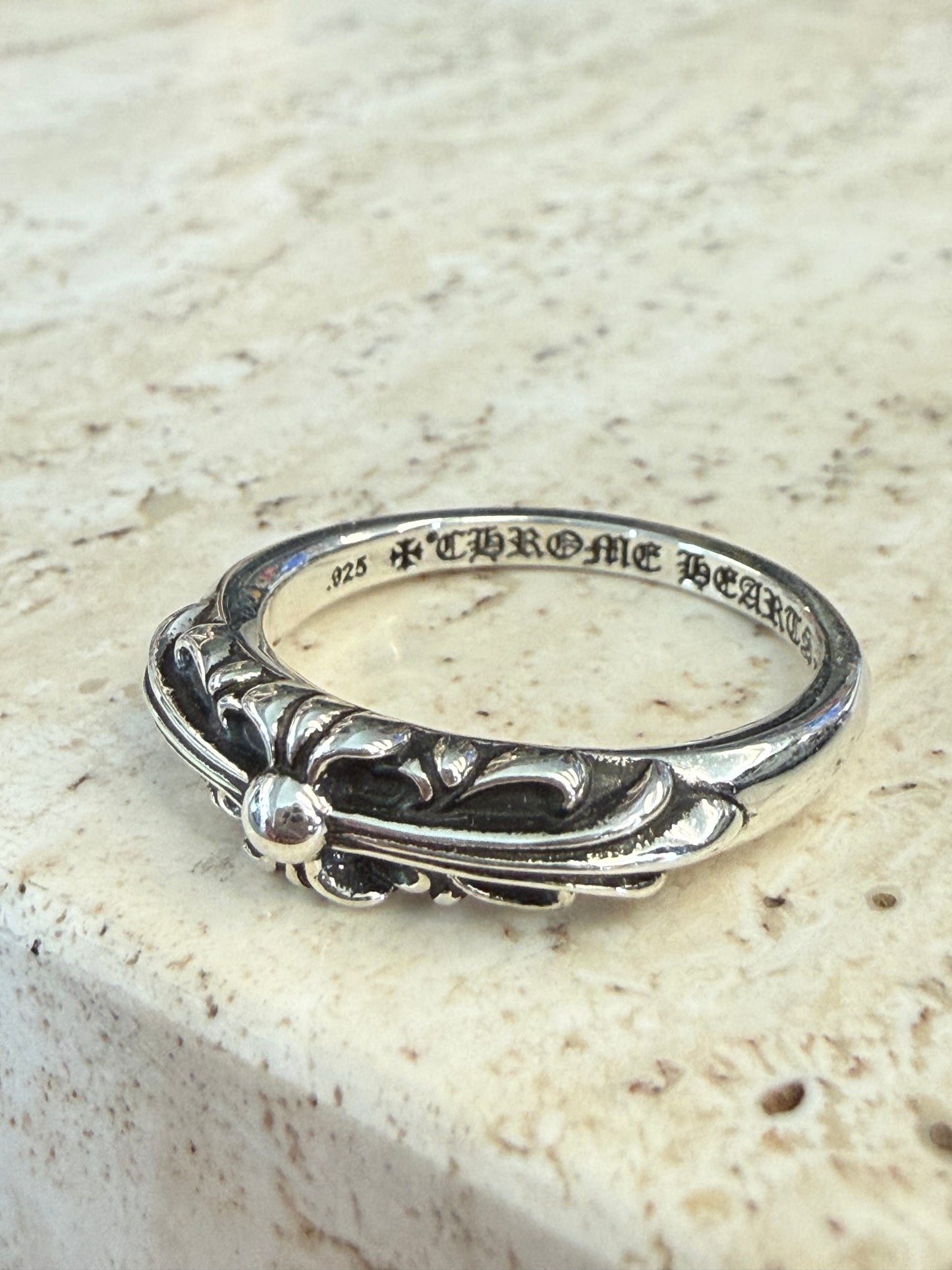 CHROME HEARTS BABY CLASSIC FLORAL CROSS SILVER RING