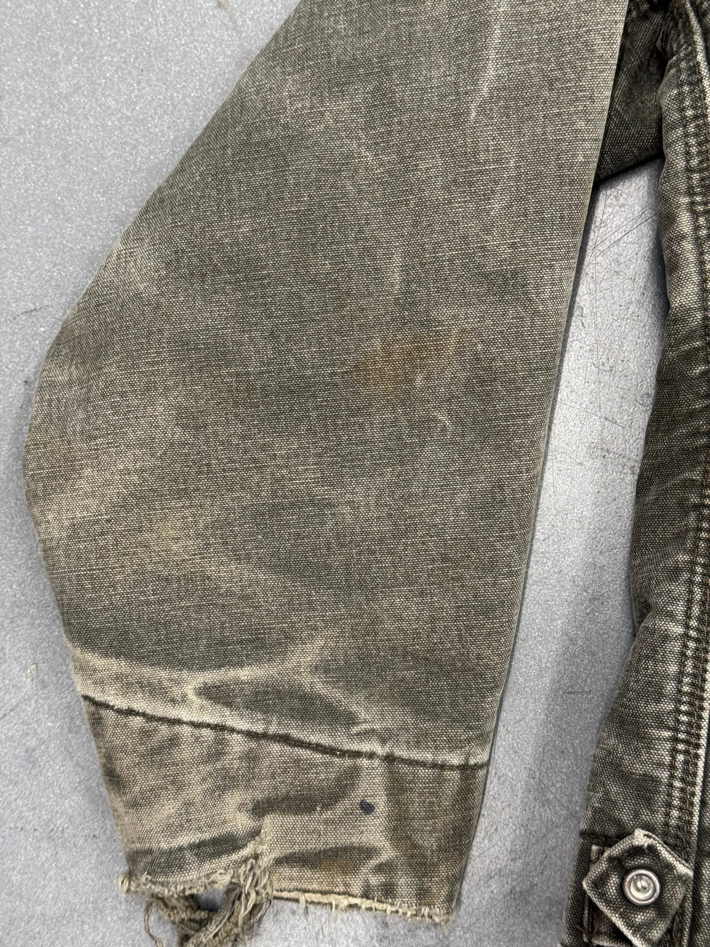 90S CARHARTT PLAID-LINED ZIP-UP CANVAS COLLARED WORK JACKET (J97MOS)