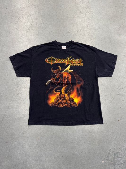 2003 OZZFEST DEVIL GUITAR TOUR TEE (AAA TAG)