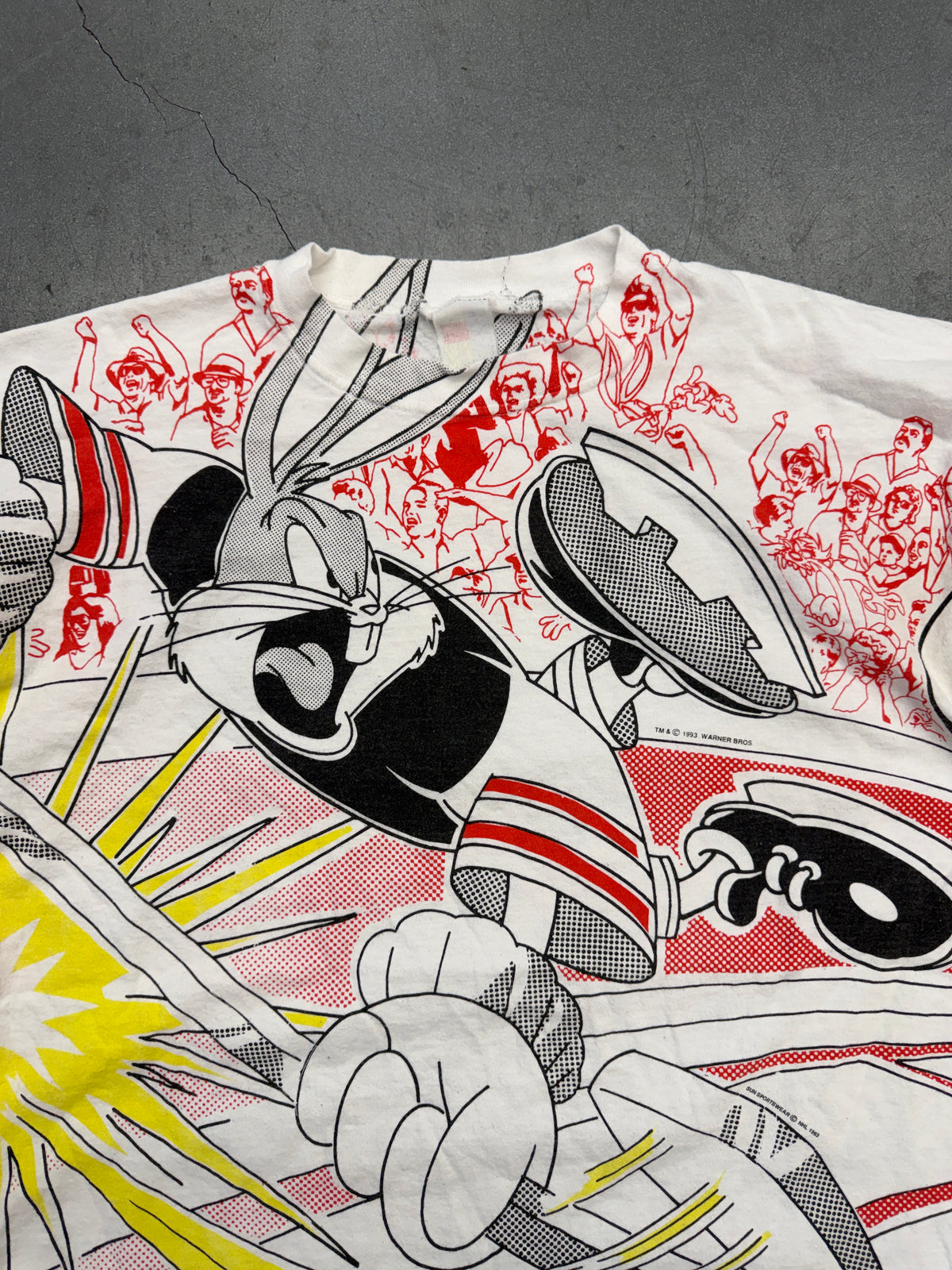1993 FLORIDA PANTHERS LOONEY TUNES BUGS BUNNY ALL OVER PRINT TEE (FADED SUN TAG)