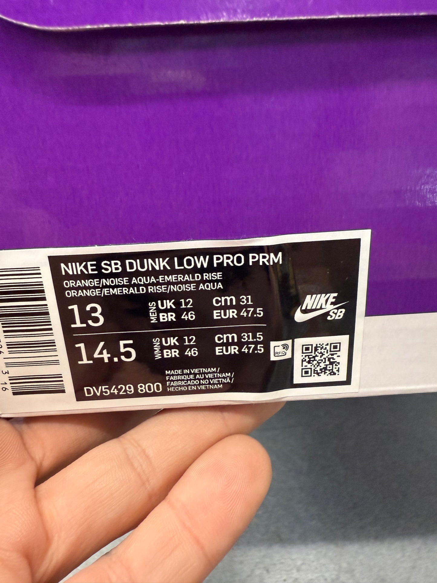 2023 SIZE 13 NIKE SB DUNK LOW ORANGE EMERALD RISE