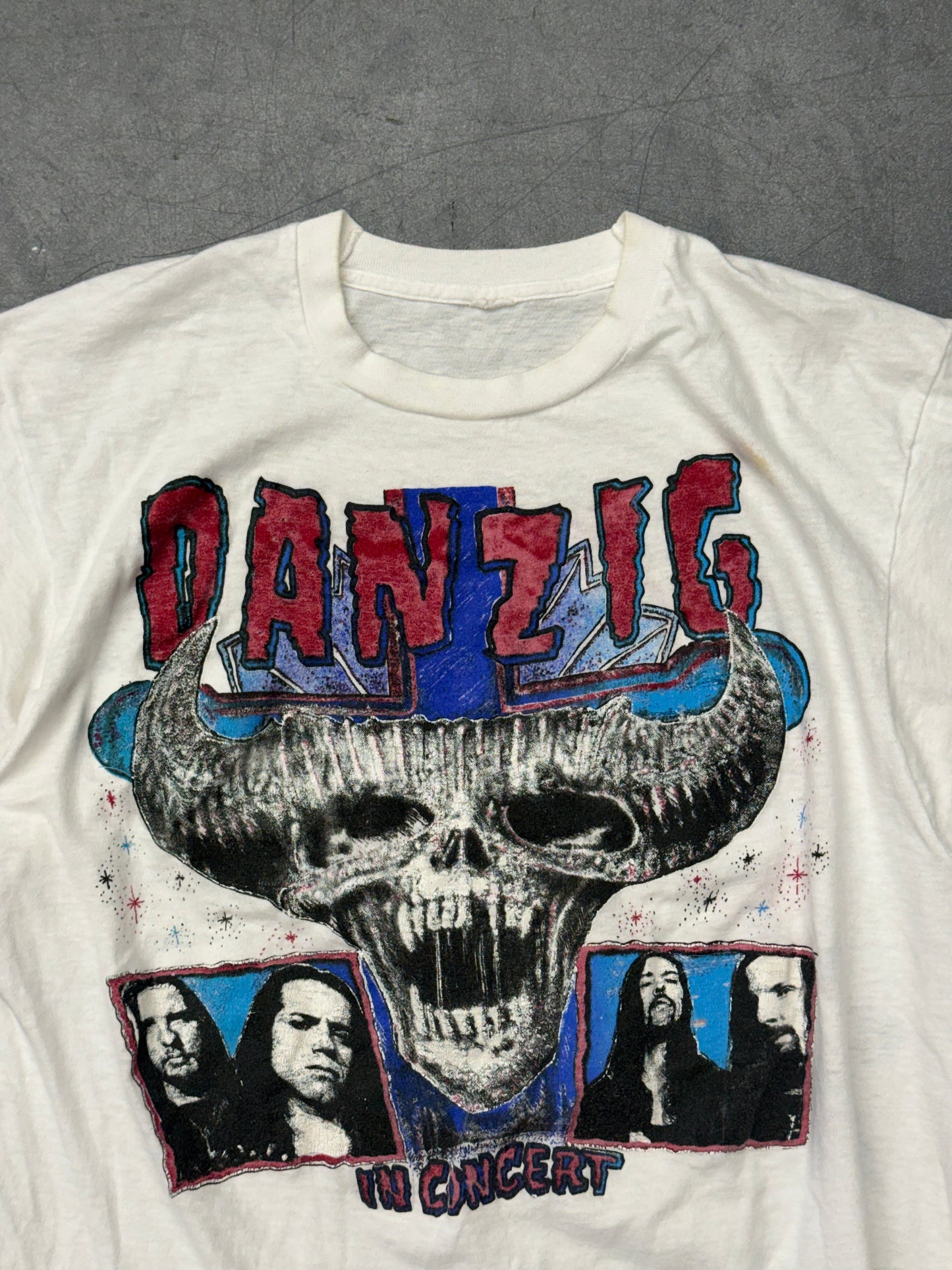 90S BOOTLEG DANZIG IN CONCERT "ON TOUR" SKULL TEE (CUT TAG)
