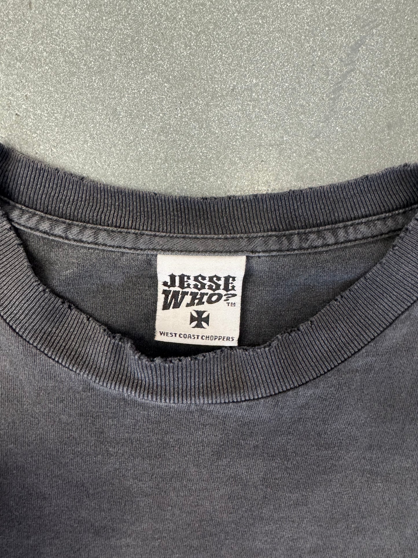 00'S WEST COAST CHOPPERS "CHOPPERS FOR LIFE" SPELLOUT LS DISTRESSED TEE (JESSE WHO TAG)
