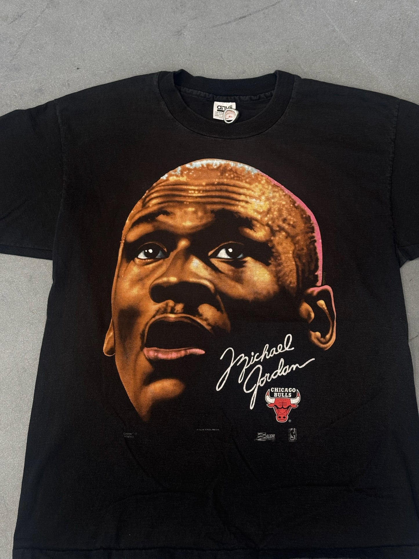 1991 MICHAEL JORDAN CHICAGO BULLS SALEM SPORTSWEAR BIG FACE TEE (ANVIL TAG)