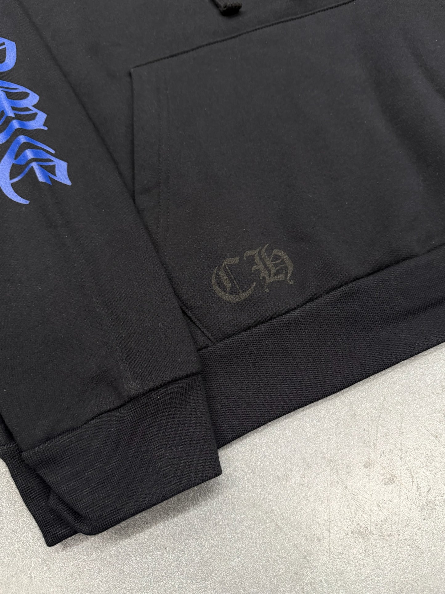 CHROME HEARTS BLUE VERTICAL LOGO PULLOVER HOODIE