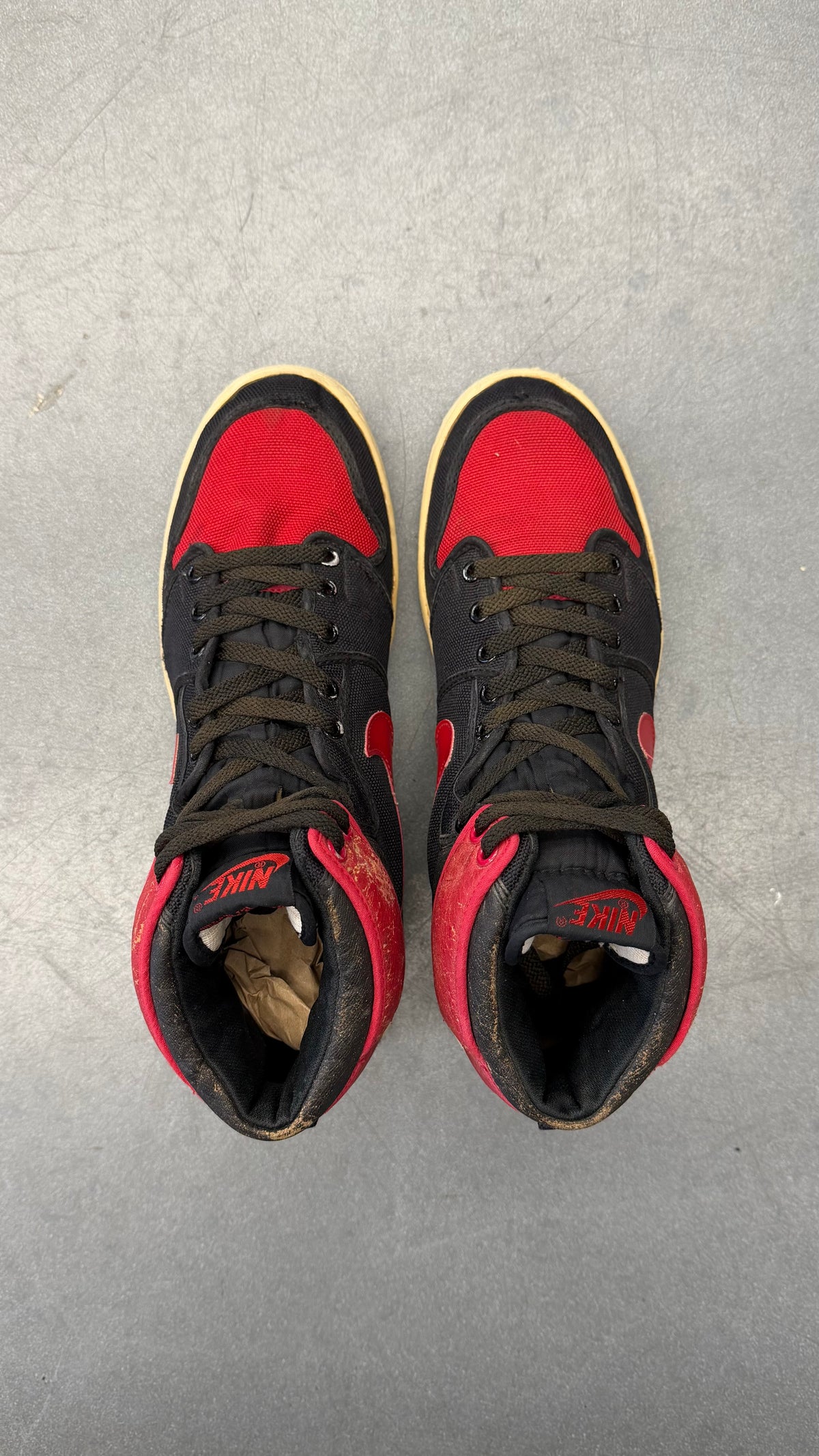 1985 AJKO JORDAN 1 HIGH - BRED (E)