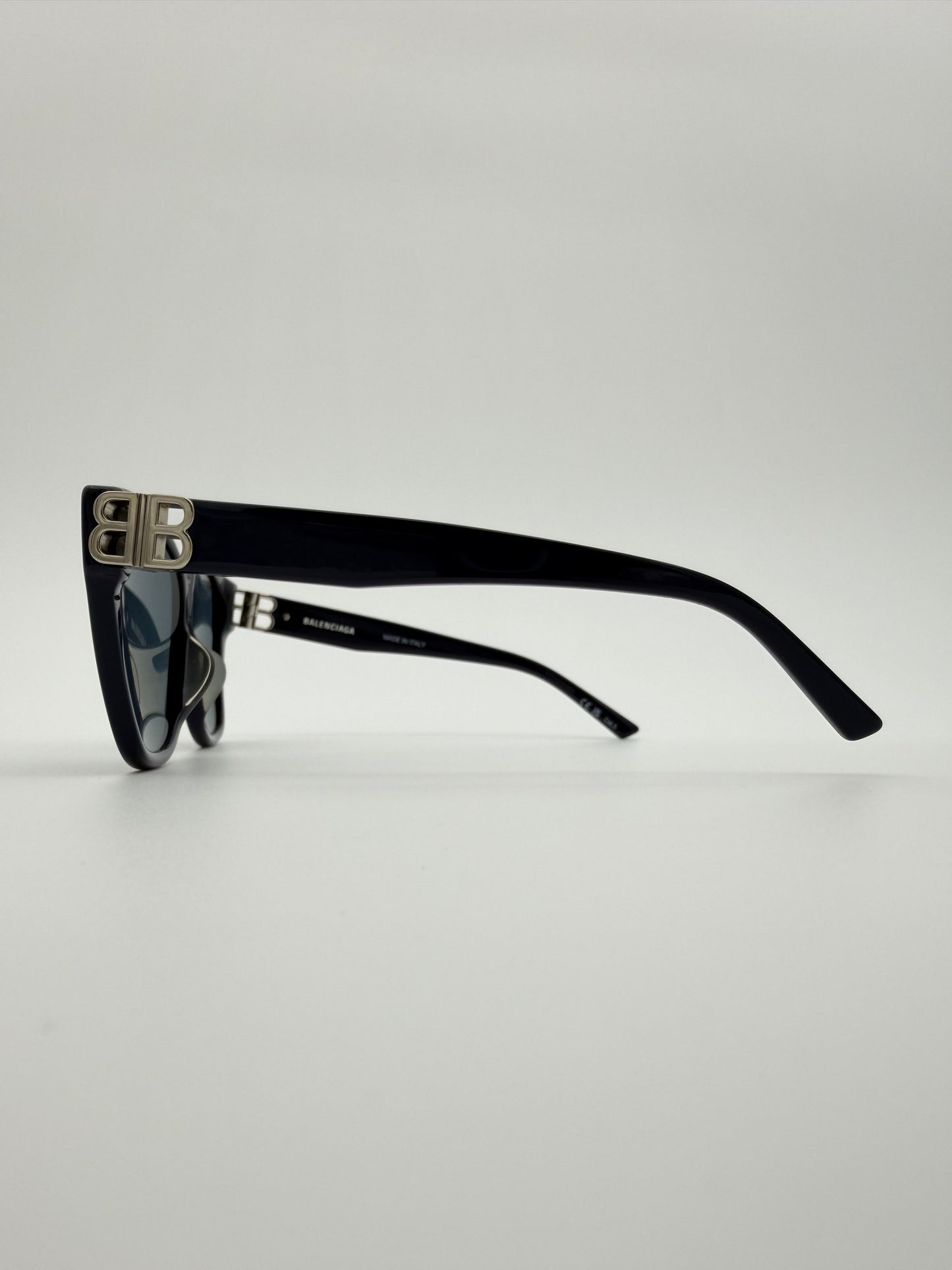 BALENCIAGA BB0135SA 004 SUNGLASSES (W/ CASE)