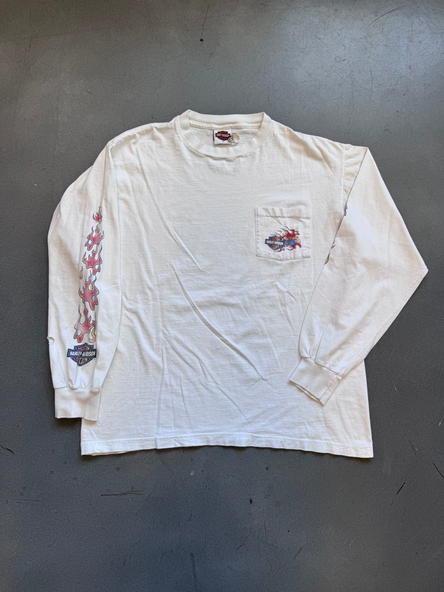 2002 HARLEY-DAVIDSON MOTORCYCLES EAGLE FLAME CORALVILLE LS POCKET TEE