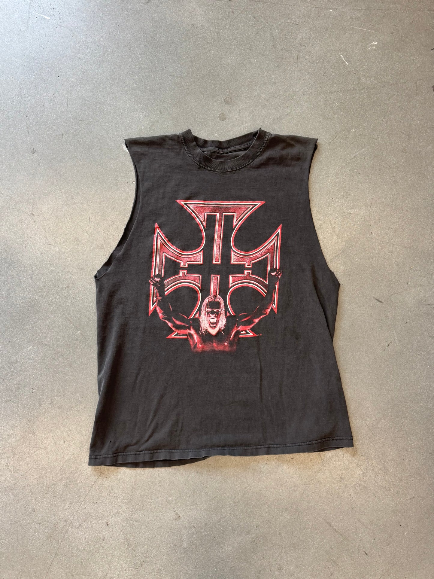 2002 TRIPLE H SCREW THE RULES CUTOFF TEE (CUT TAG)