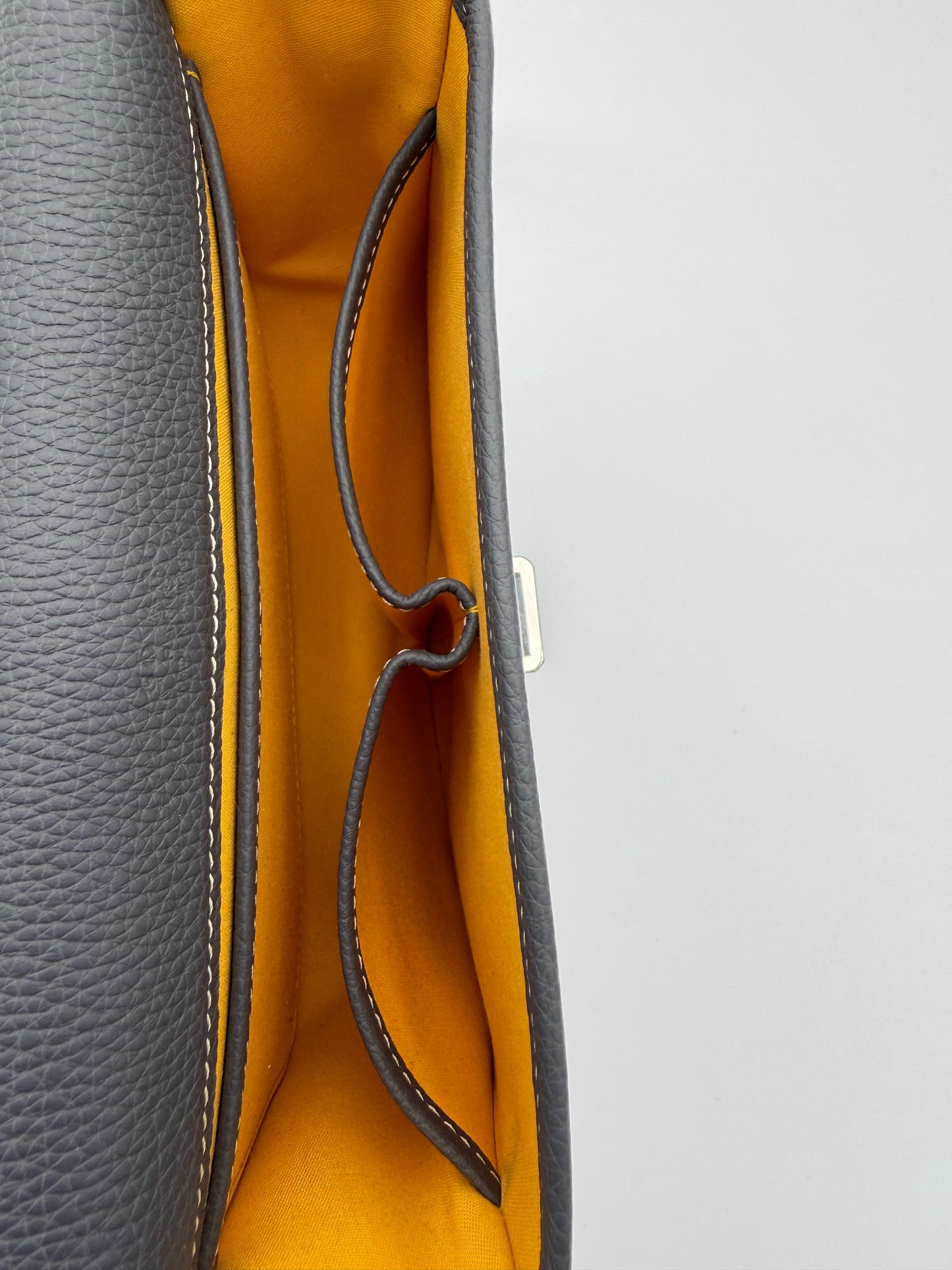 GOYARD BELVEDERE PM MESSENGER BAG - GREY