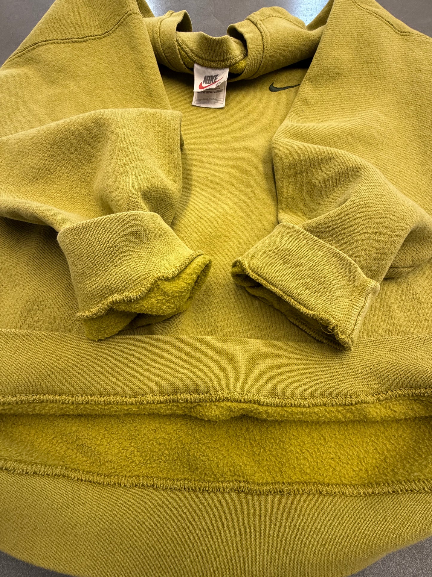 90'S NIKE AVOCADO TWO-TONE GREEN CHEST EMBROIDERED SWOOSH CREWNECK SWEATER (WHITE NIKE TAG)