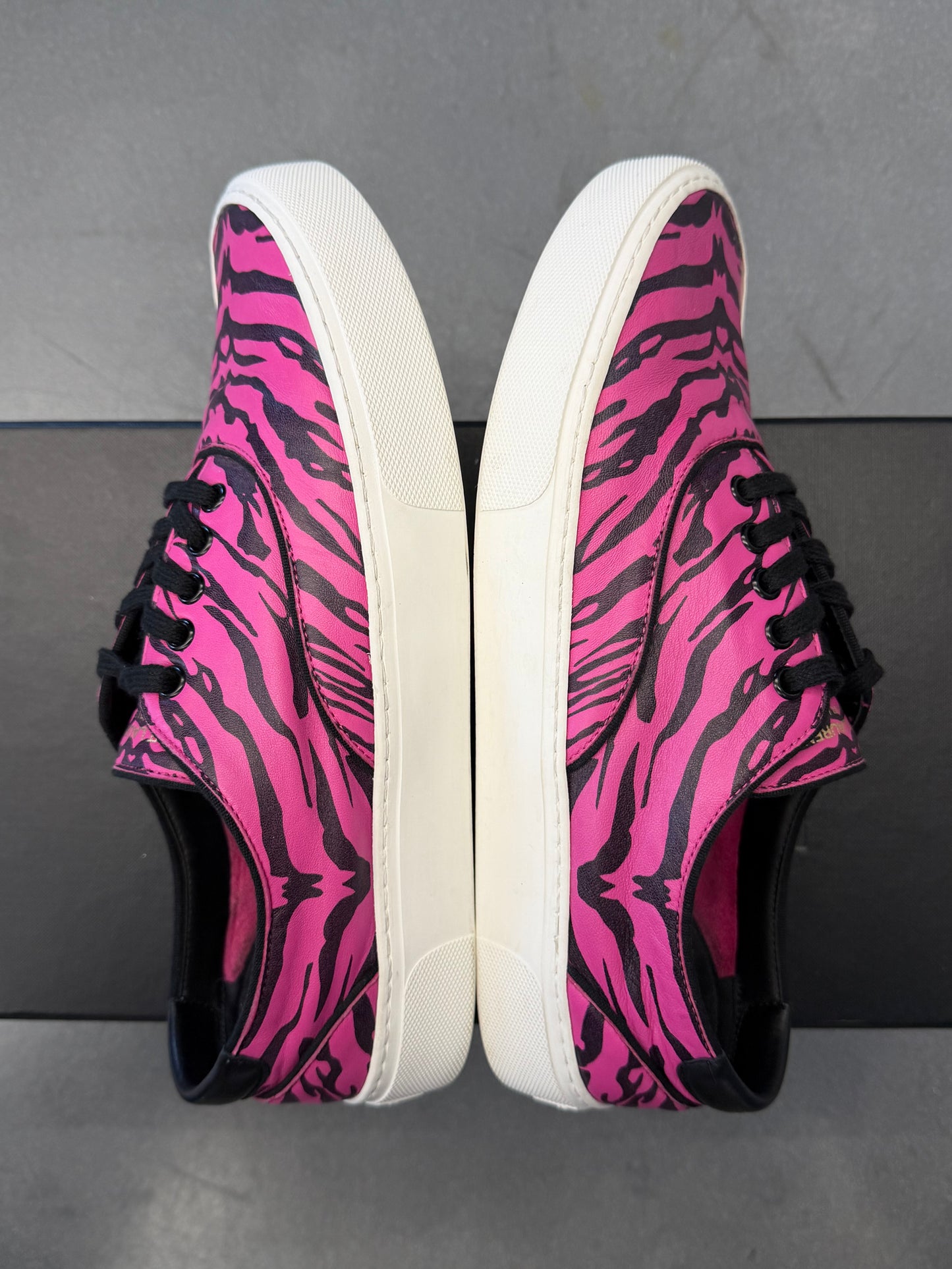 SAINT LAURENT VENICE PINK TIGER PRINT LOW TOP LEATHER SNEAKER (W/BOX)