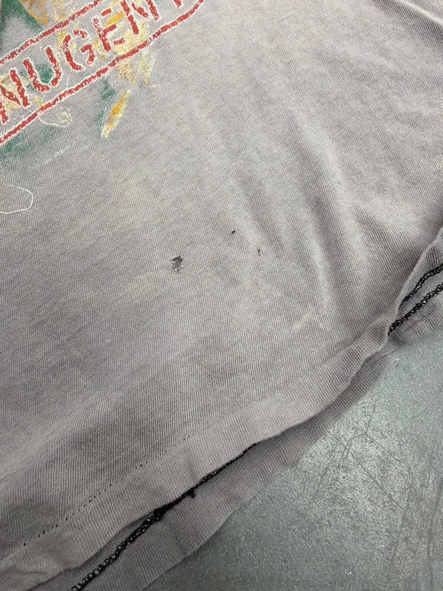 1982 TED NUGENT FADED AND DISTRESSED CUTOFF TEE (HANES TAG)