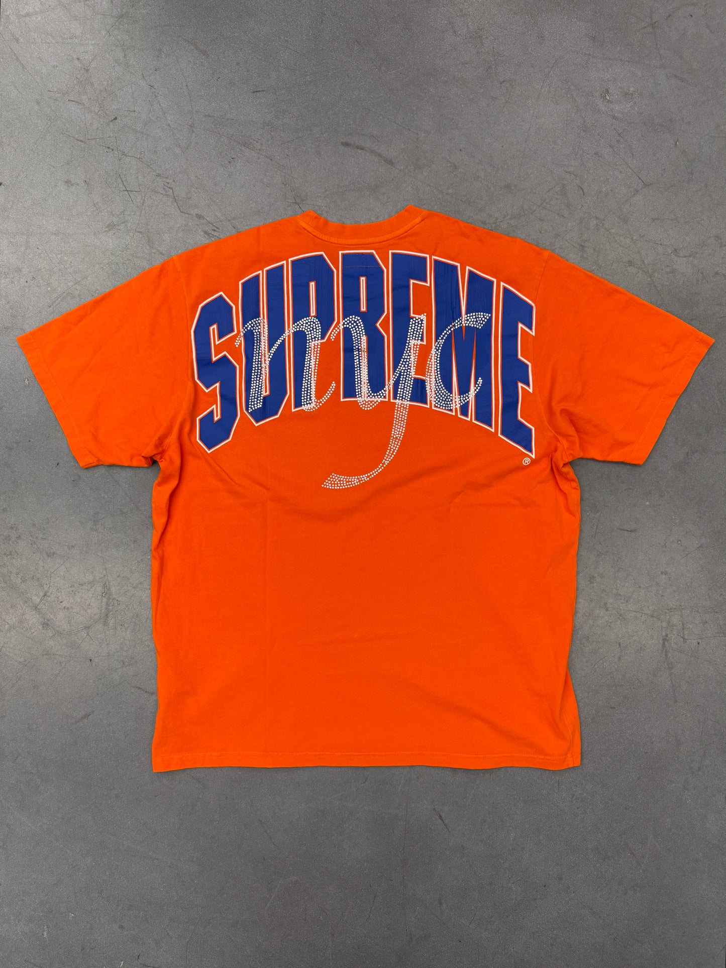 SS26 SUPREME RHINESTONE SCRIPT S/S TOP