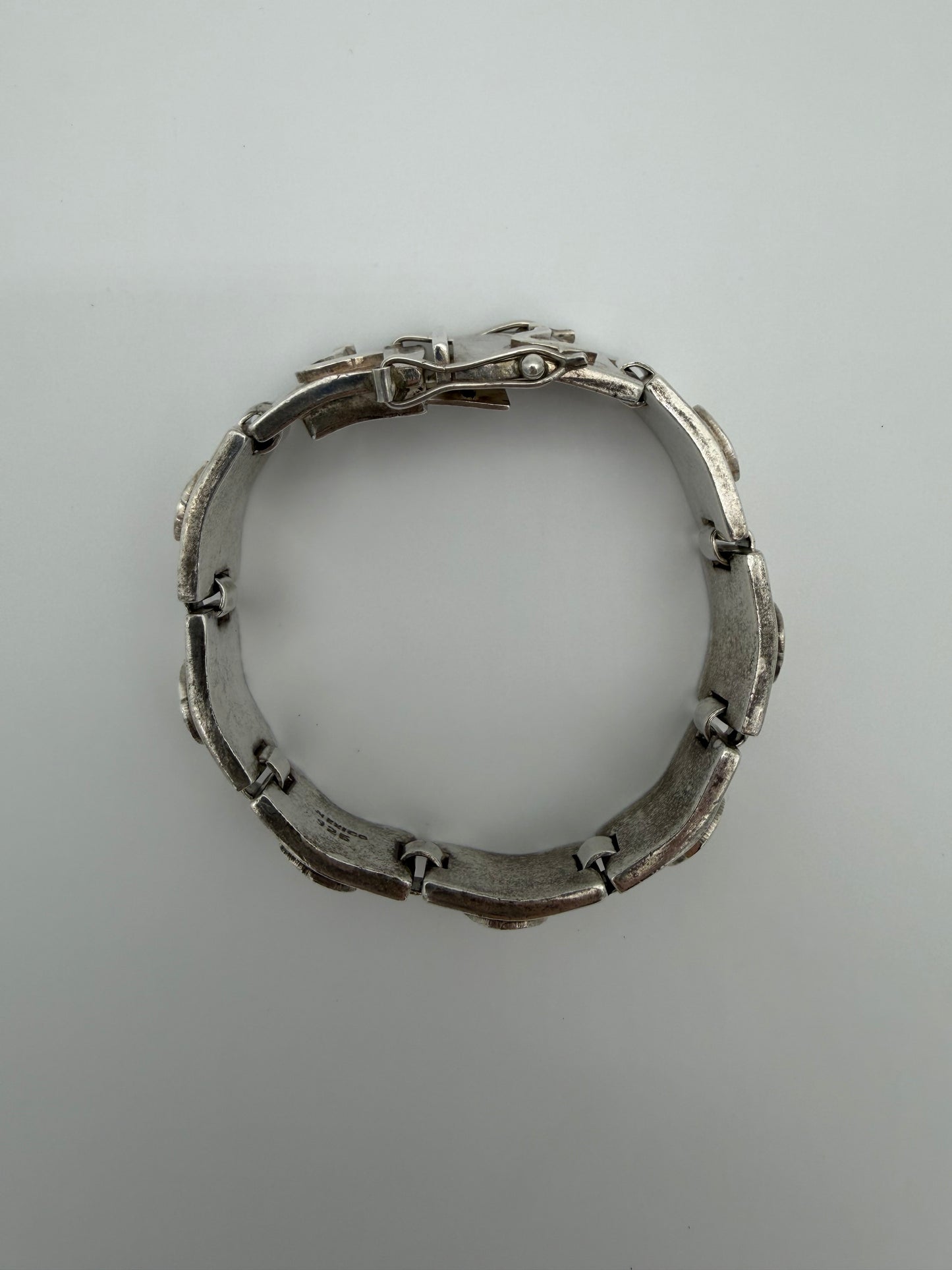 REPEATED QUESTION MARK ? SILVER BRACELET (81.6 GRAMS)