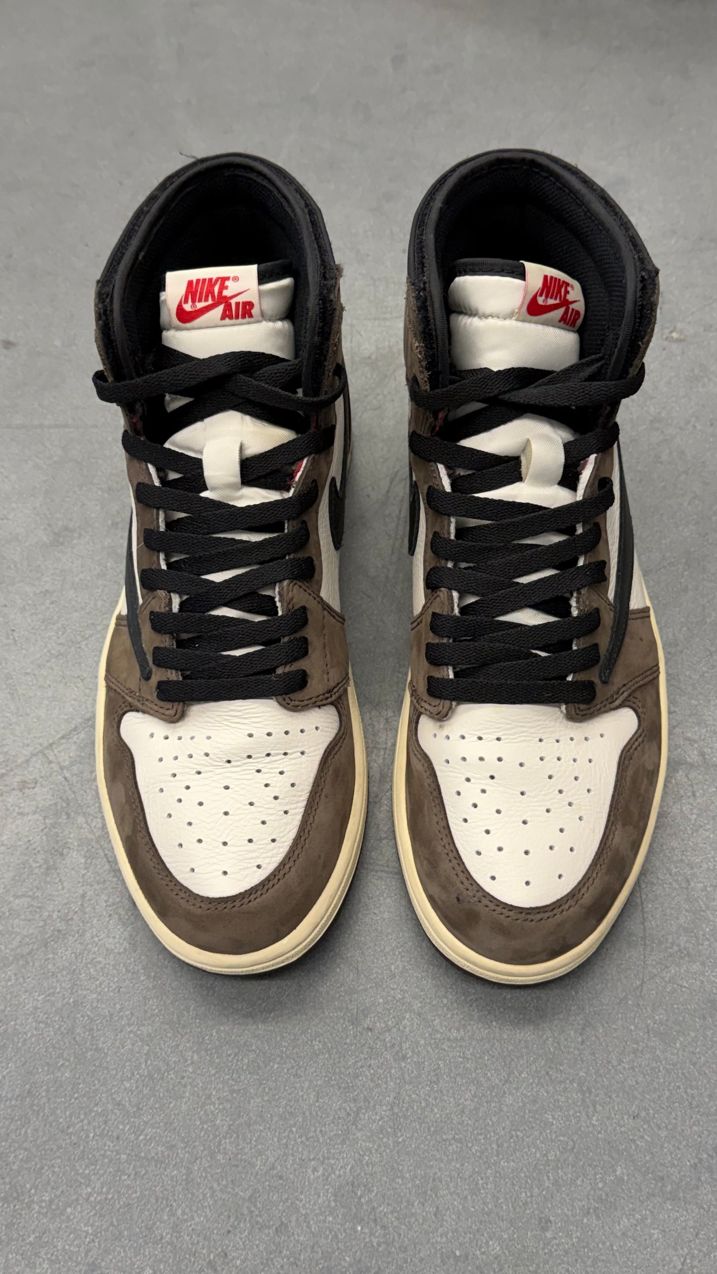2019 AIR JORDAN 1 HIGH OG TRAVIS SCOTT SP
