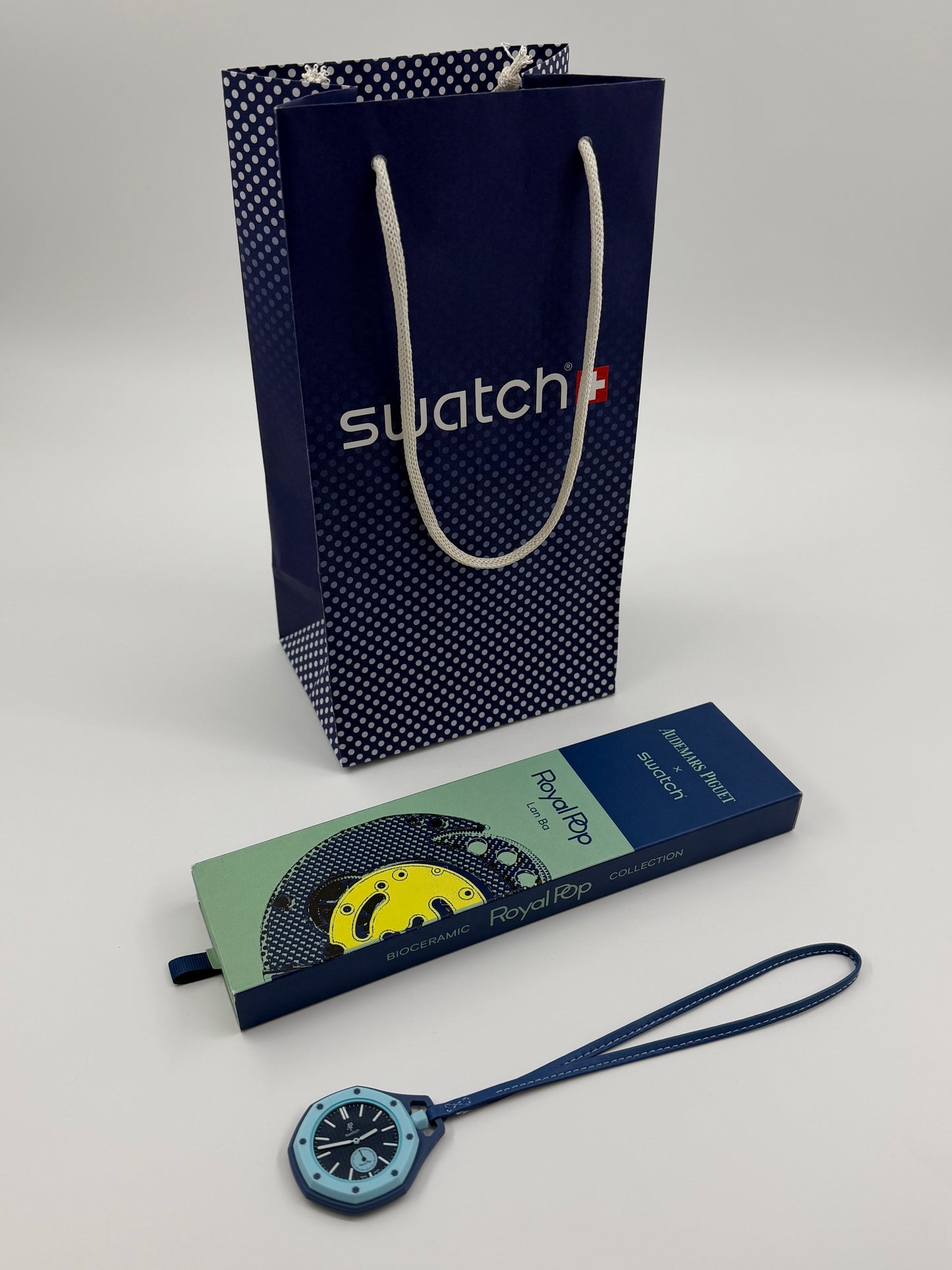 SWATCH X AUDEMARS PIGUET BIOCERAMIC ROYAL POP SAVONNETTE LAN BA - BLUE