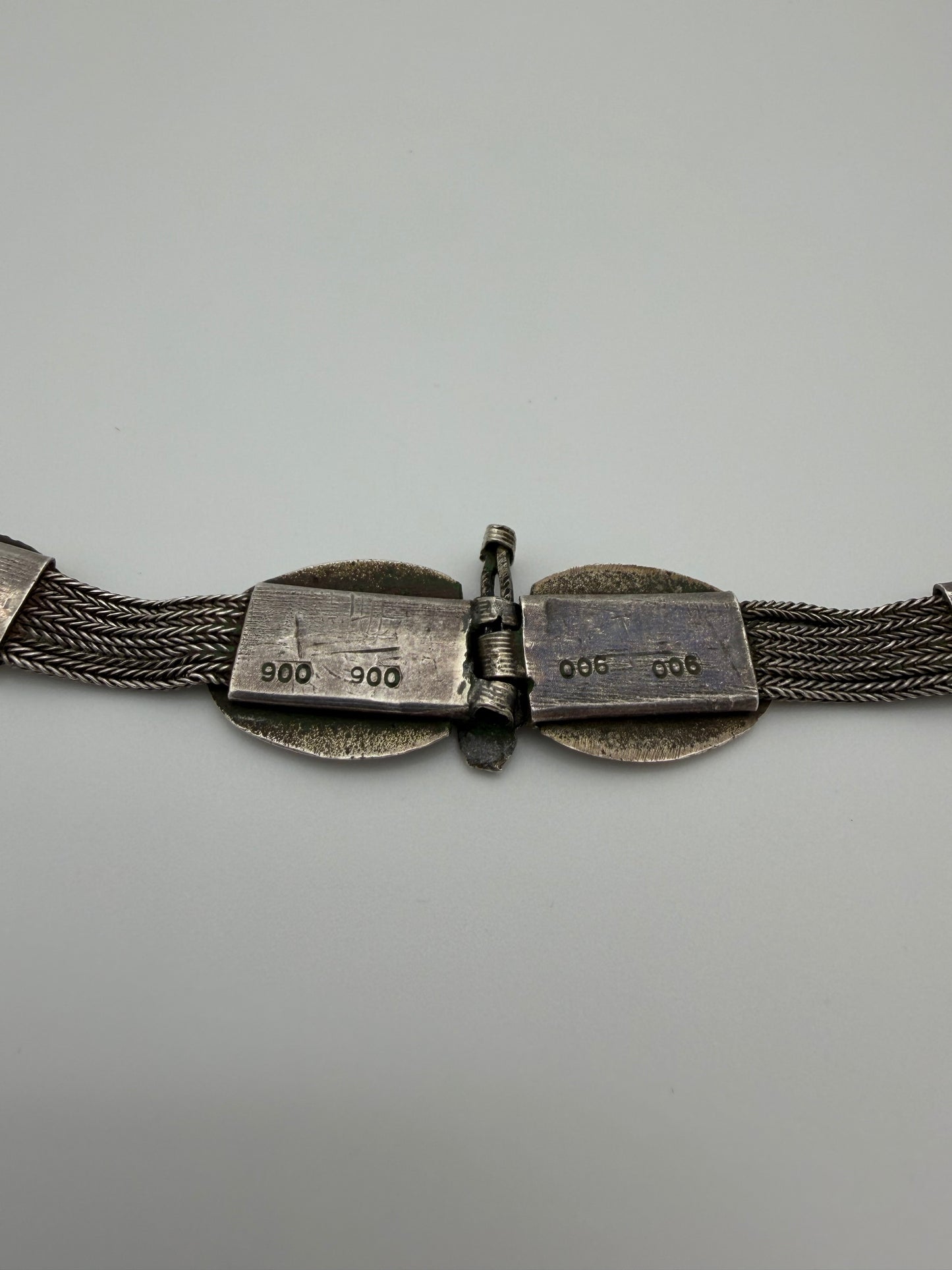 1900'S 5 STRAND ETRUSCAN STYLE SILVER NECKLACE (96.9 GRAMS)