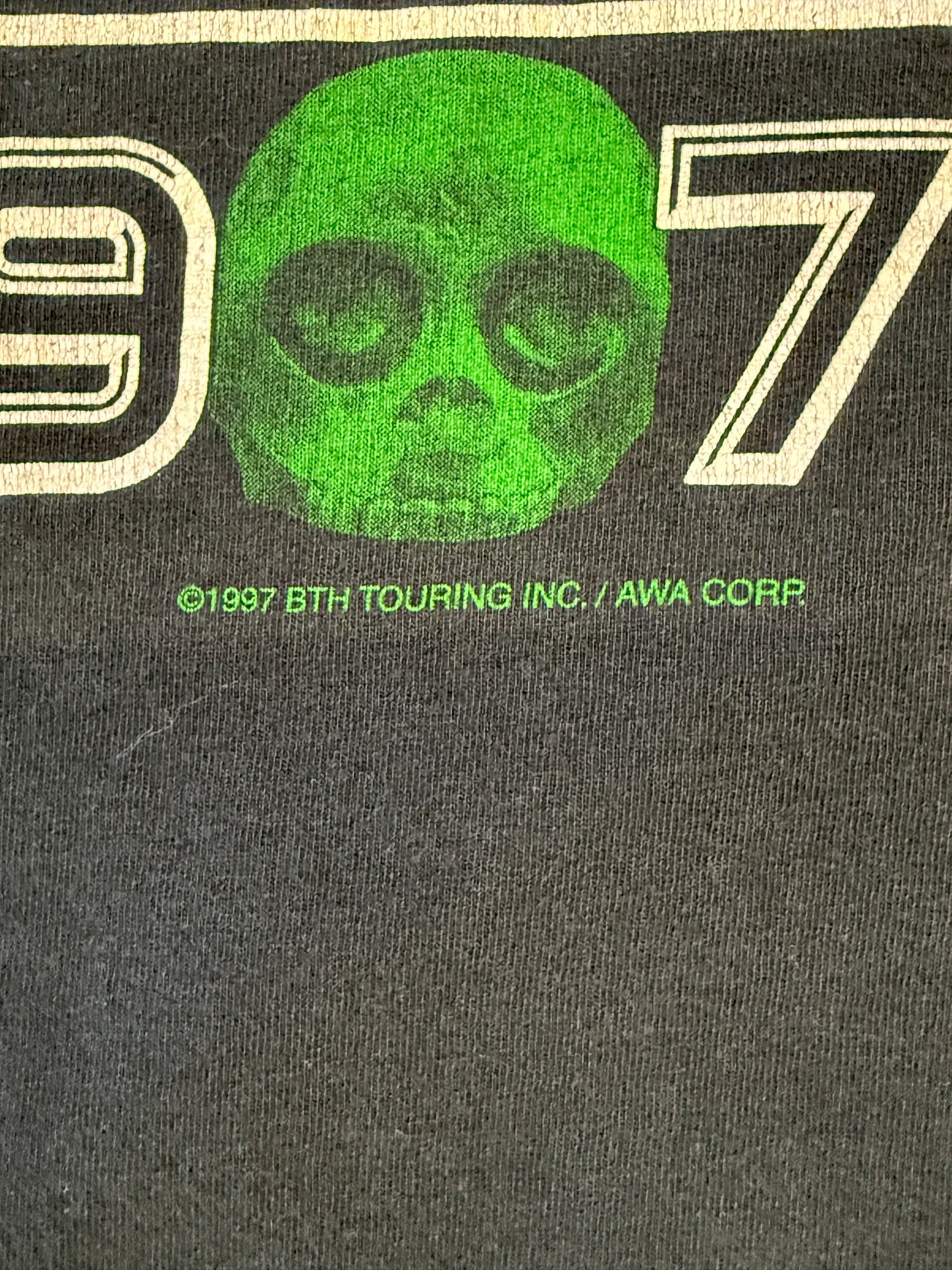 1997 BONE THUGS-N-HARMONY ART OF WAR TOUR AIRPLANE TEE (JERZEES TAG)