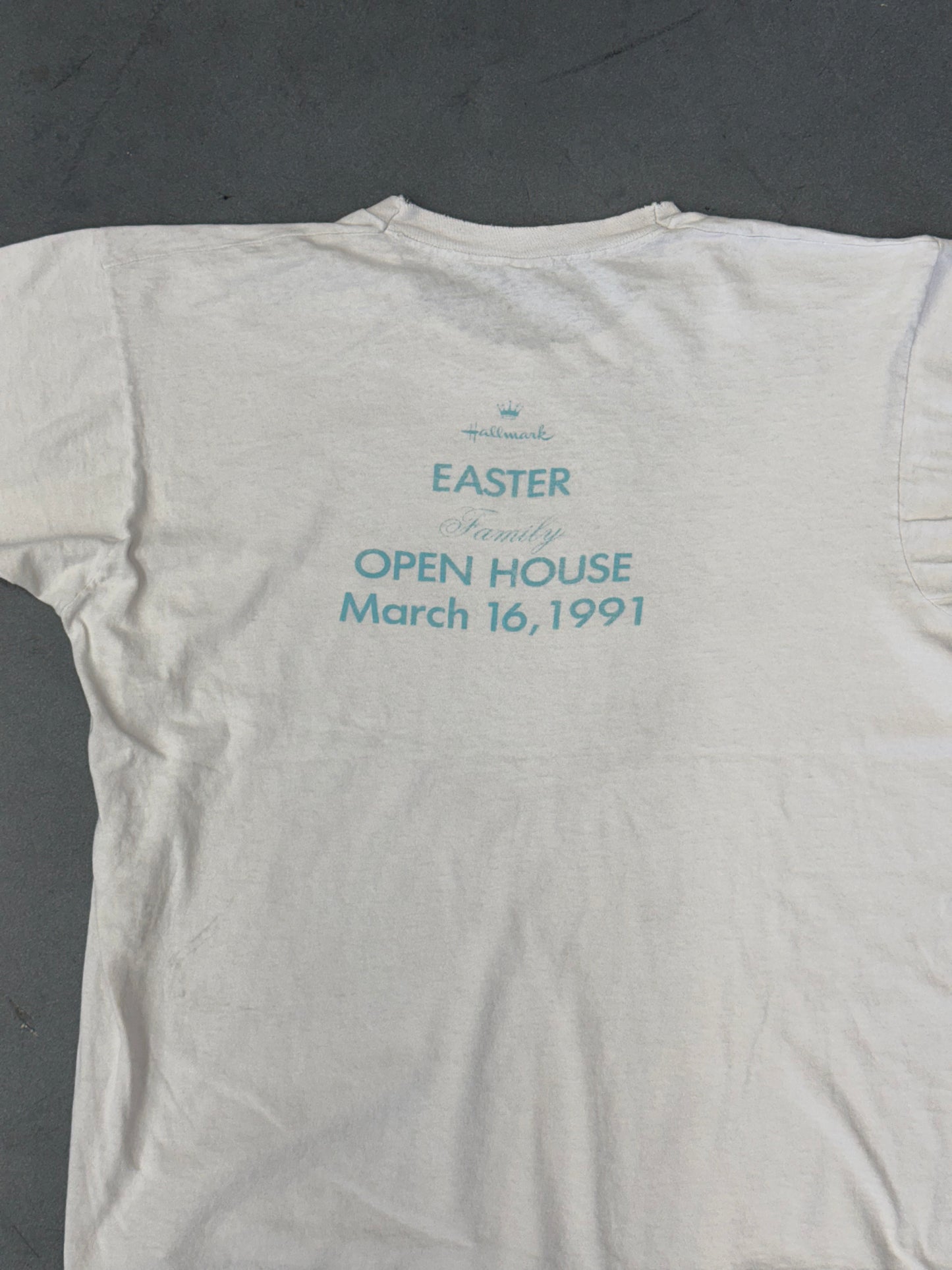 1991 EASTER HALLMARK CRAYOLA BUNNY TEE (FOTL TAG)