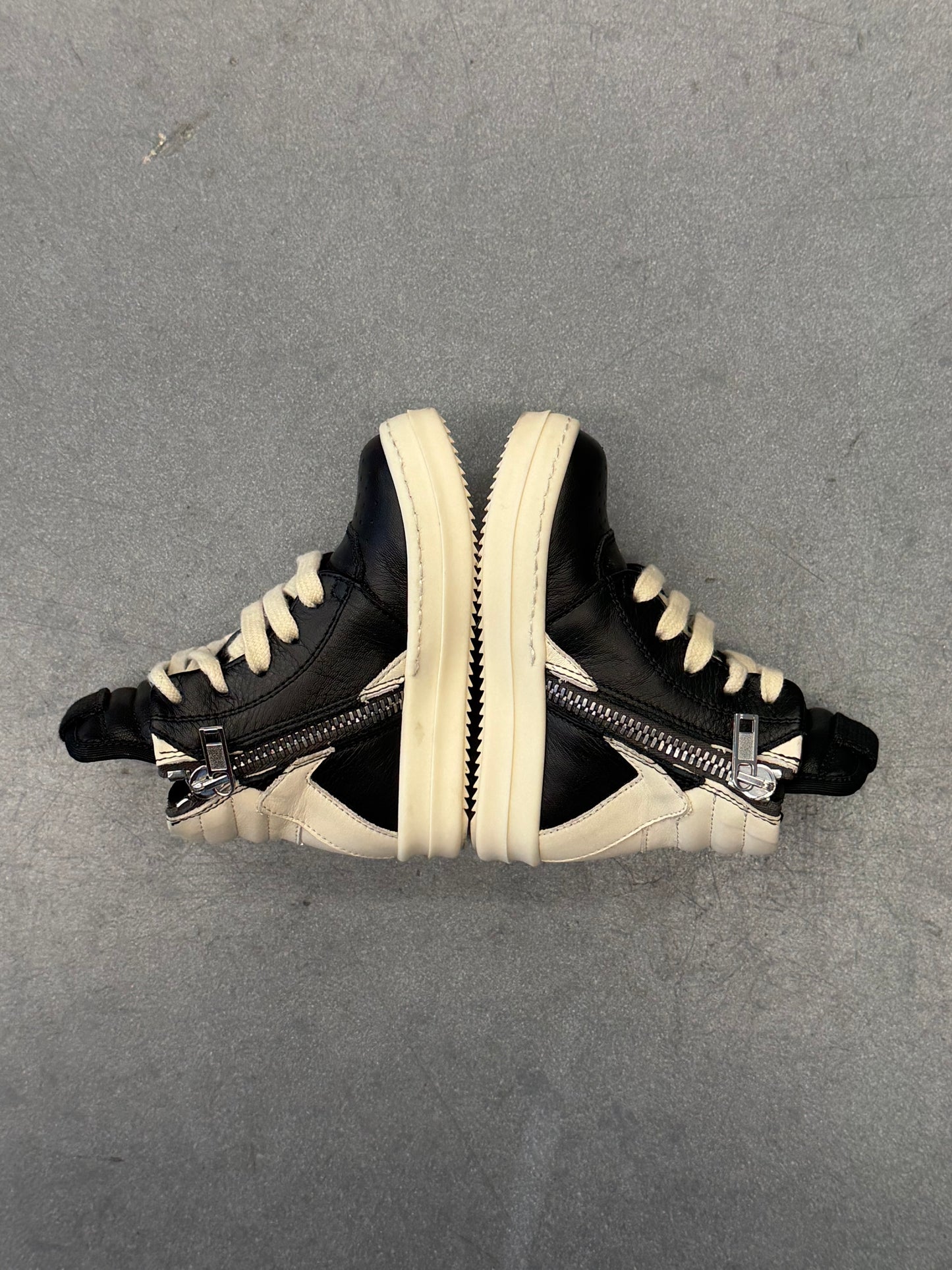 RICK OWENS KIDS BABY GEO HIGH-TOP SNEAKER - BLACK/MILK/MILK