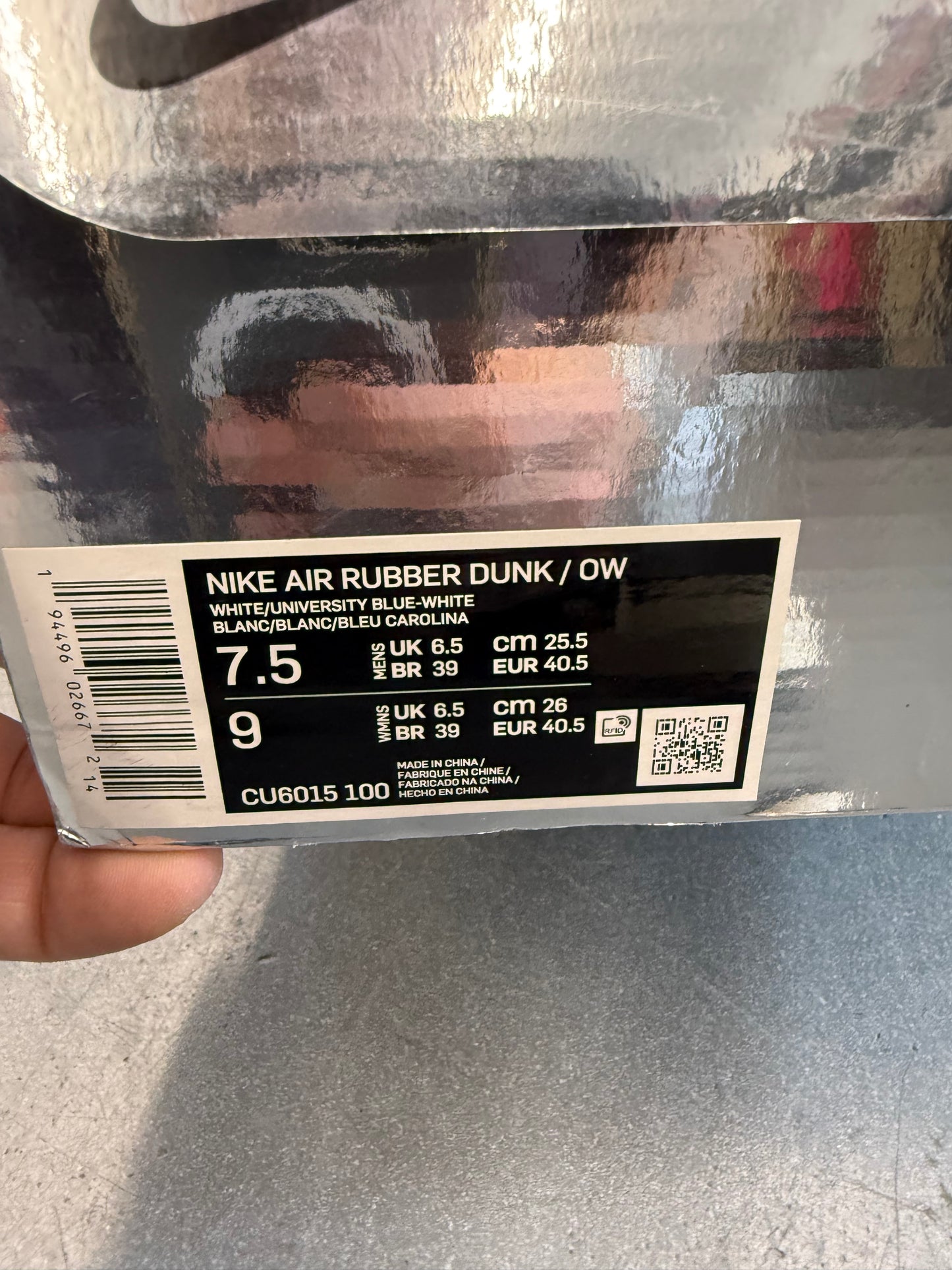 2020 SIZE 7.5 NIKE AIR RUBBER DUNK OFF-WHITE UNIVERSITY BLUE (PRE-OWNED WITH BOX)