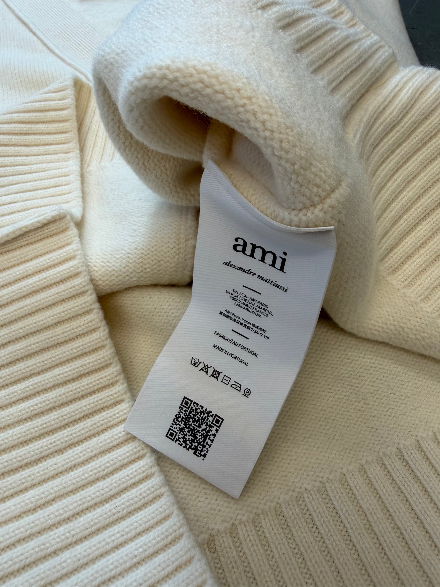 AMI PARIS MONOGRAM WOOL CARDIGAN - WHITE (M) (NWT)