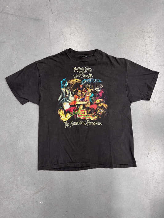 1996 THE SMASHING PUMPKINS MELLON COLLIE AND THE INFINITE SADNESS ALICE IN WONDERLAND TEE (HANES BEEFY-T TAG)