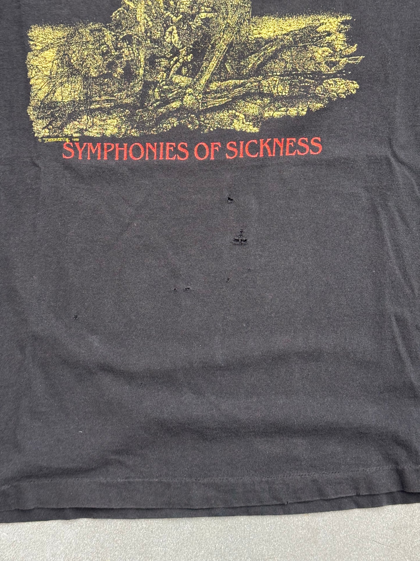 1990 CARCASS SYMPHONIES OF SICKNESS LS BAND TEE (FADED EARACHE TAG)