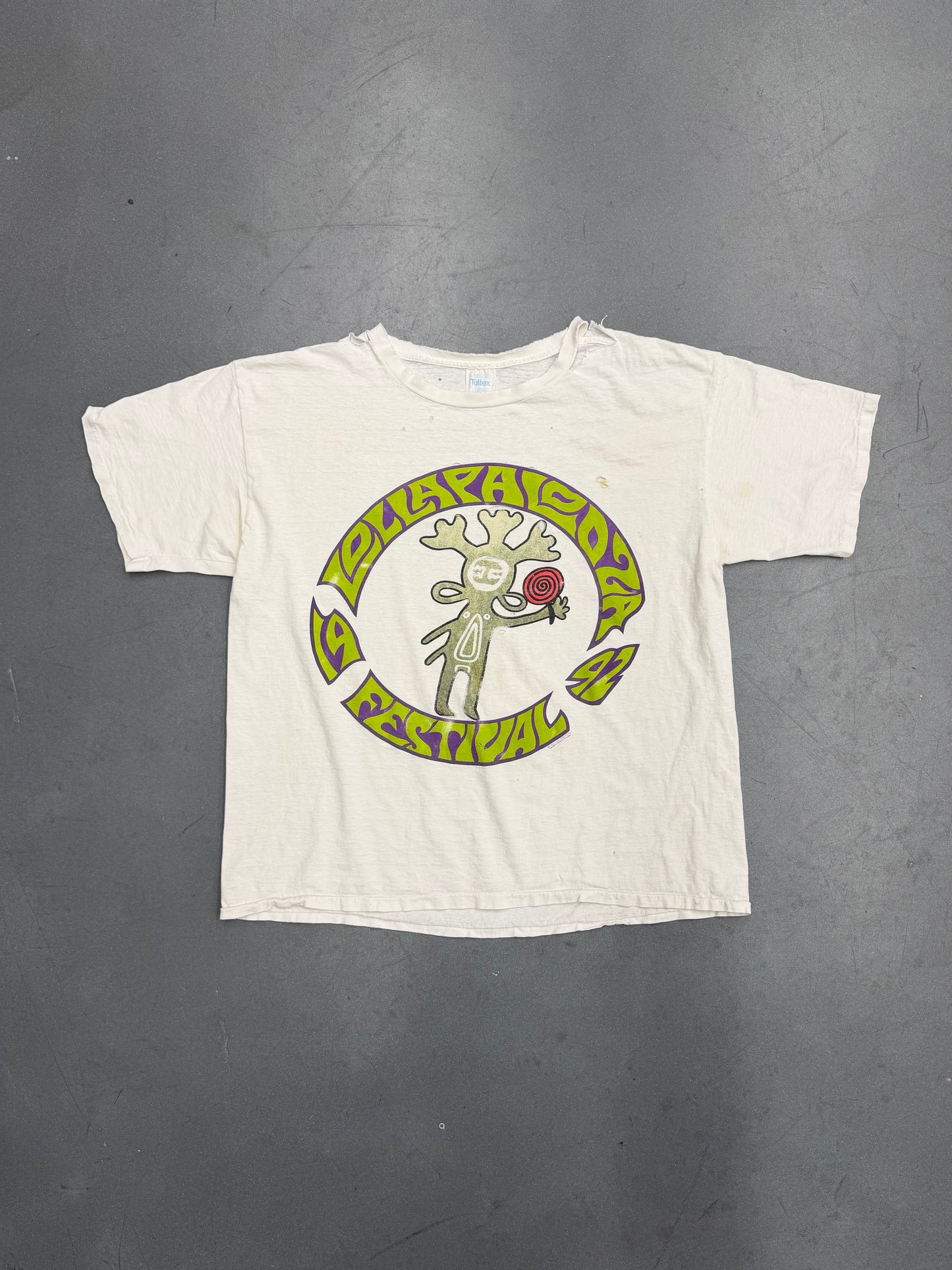 1992 LOLLAPOLOZA FESTIVAL ALIEN DISTRESSED TEE (TUTLEX TAG)