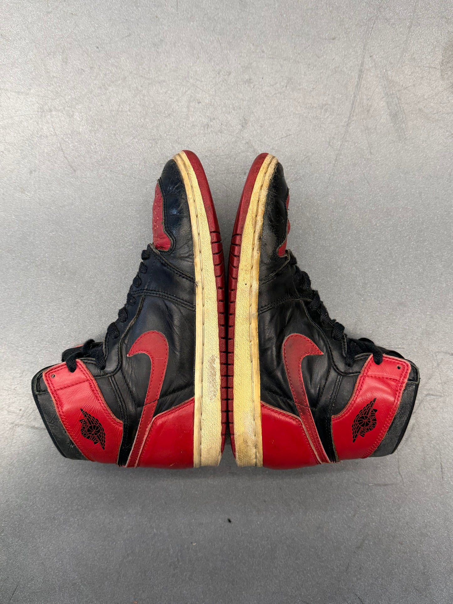 1994 AIR JORDAN 1 HIGH RETRO BRED (NO BOX)