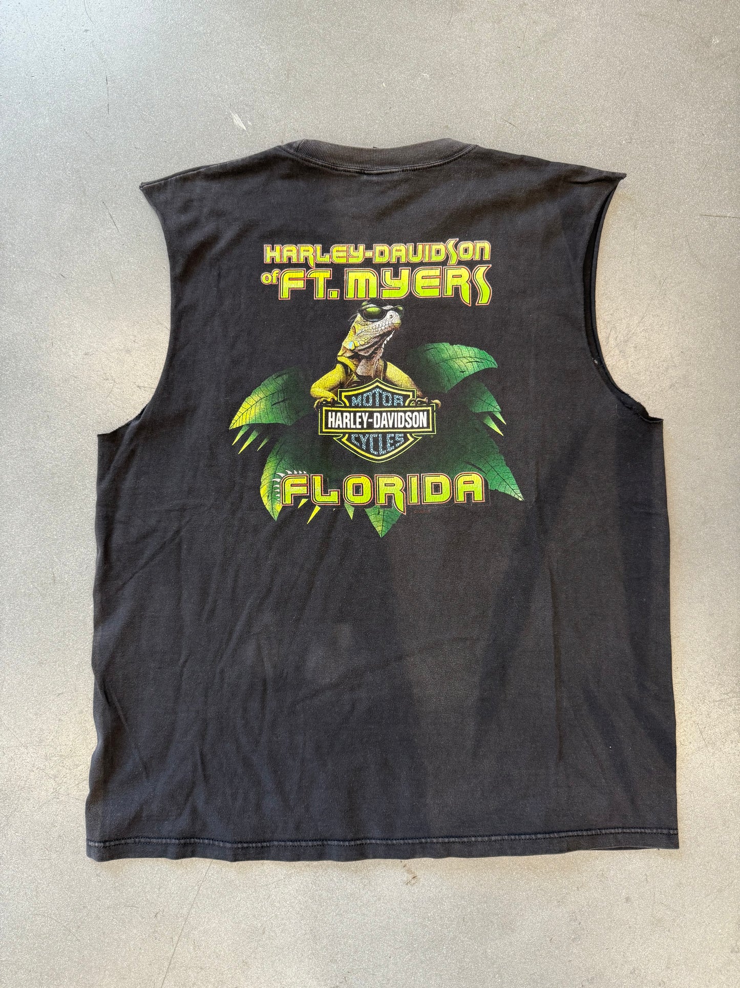 2000 HARLEY-DAVIDSON OF FT. MYERS CUT-OFF FLAME POCKET TEE (HARLEY-DAVIDSON TAG)