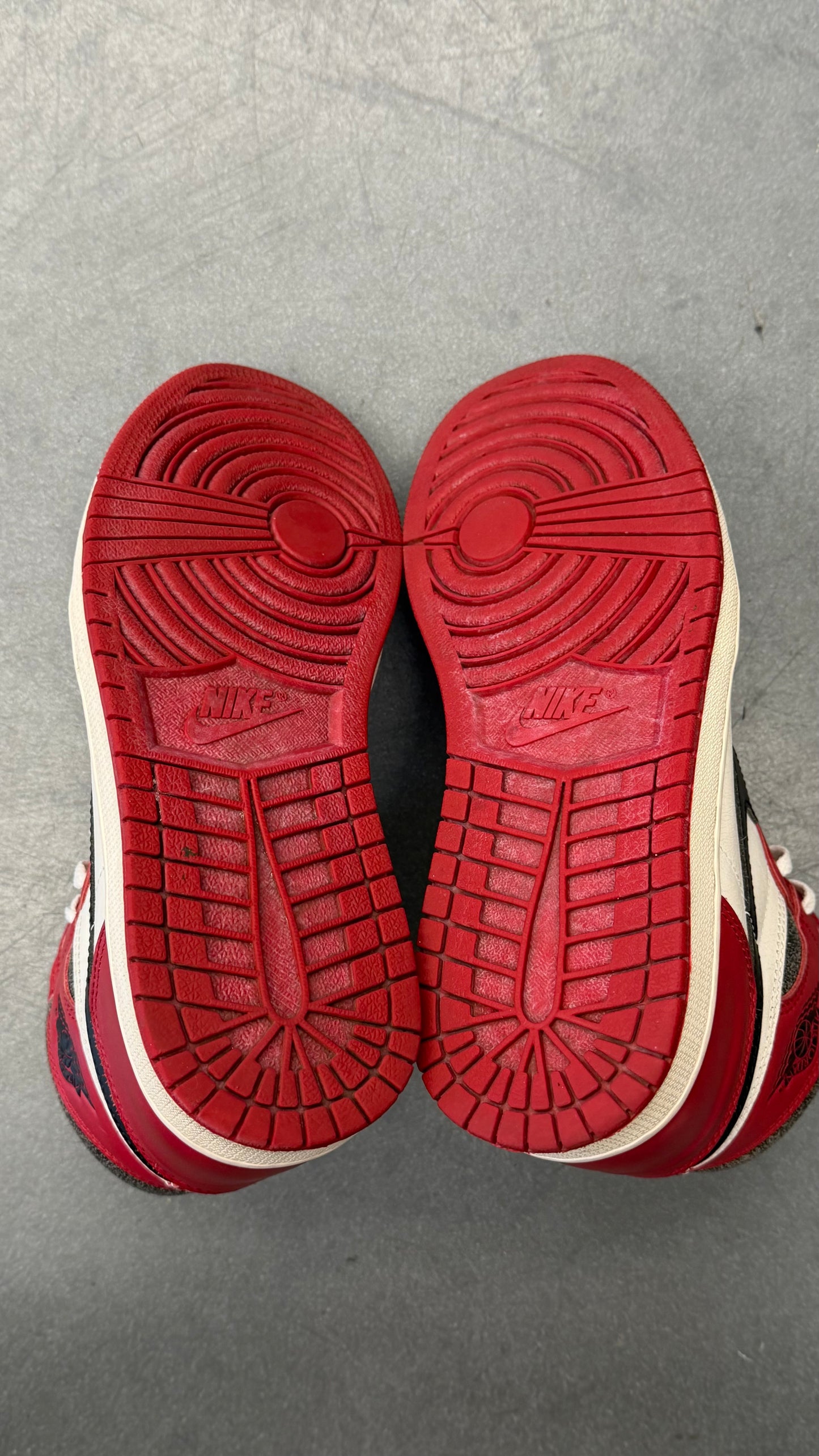 2022 JORDAN 1 RETRO HIGH OG CHICAGO LOST AND FOUND