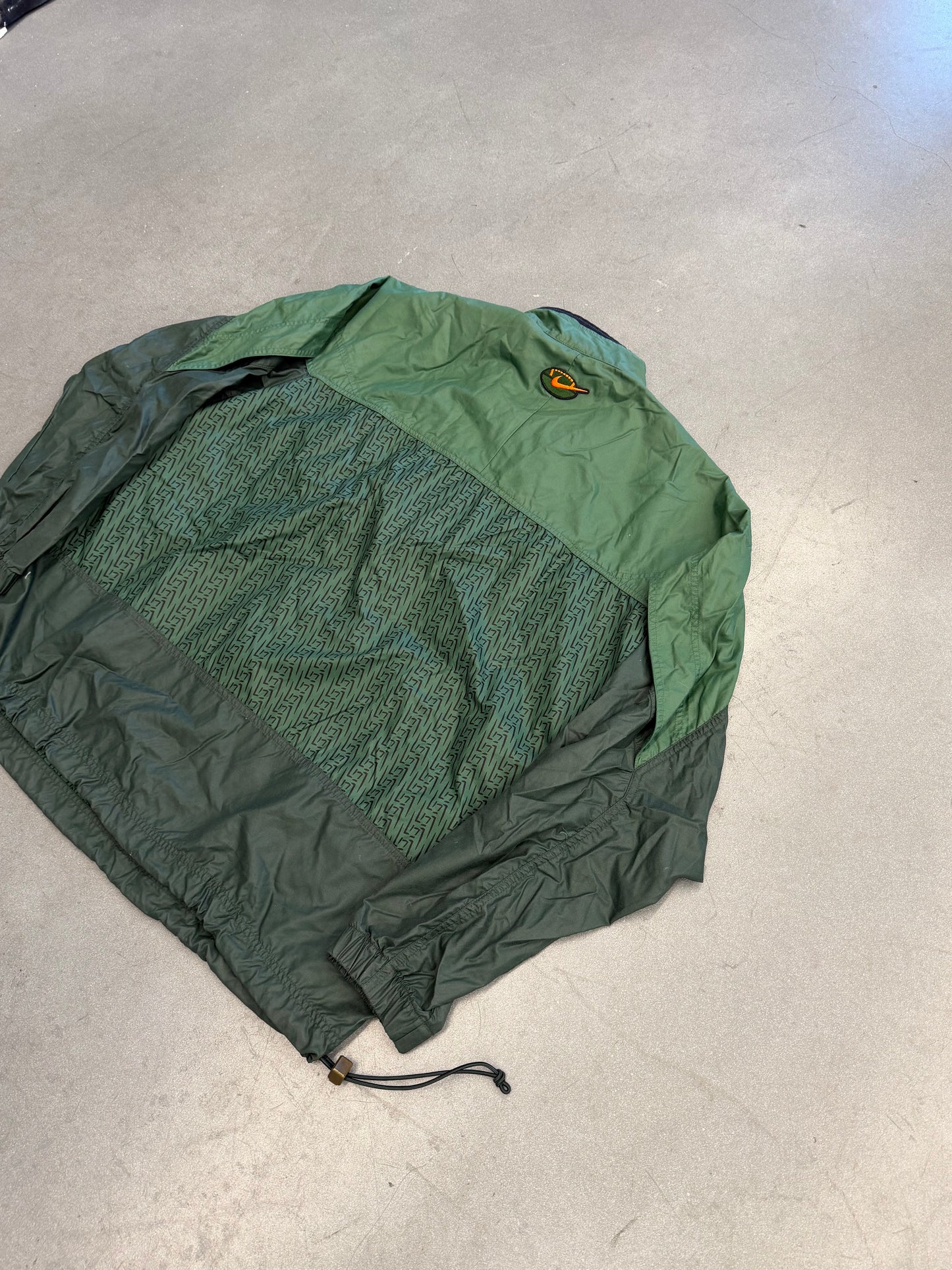 90S NIKE TEAM SPORTS UNIVERSITY OF MIAMI FOOTBALL HALF-ZIP WINDBREAKER JACKET