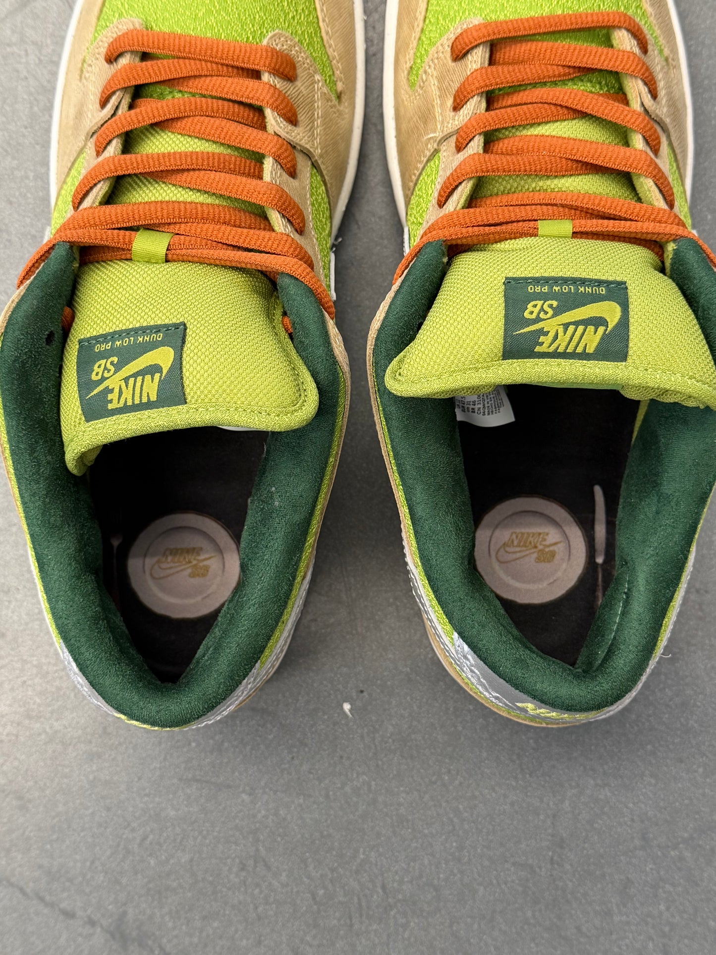 2024 NIKE SB DUNK LOW ESCARGOT (W/BOX)