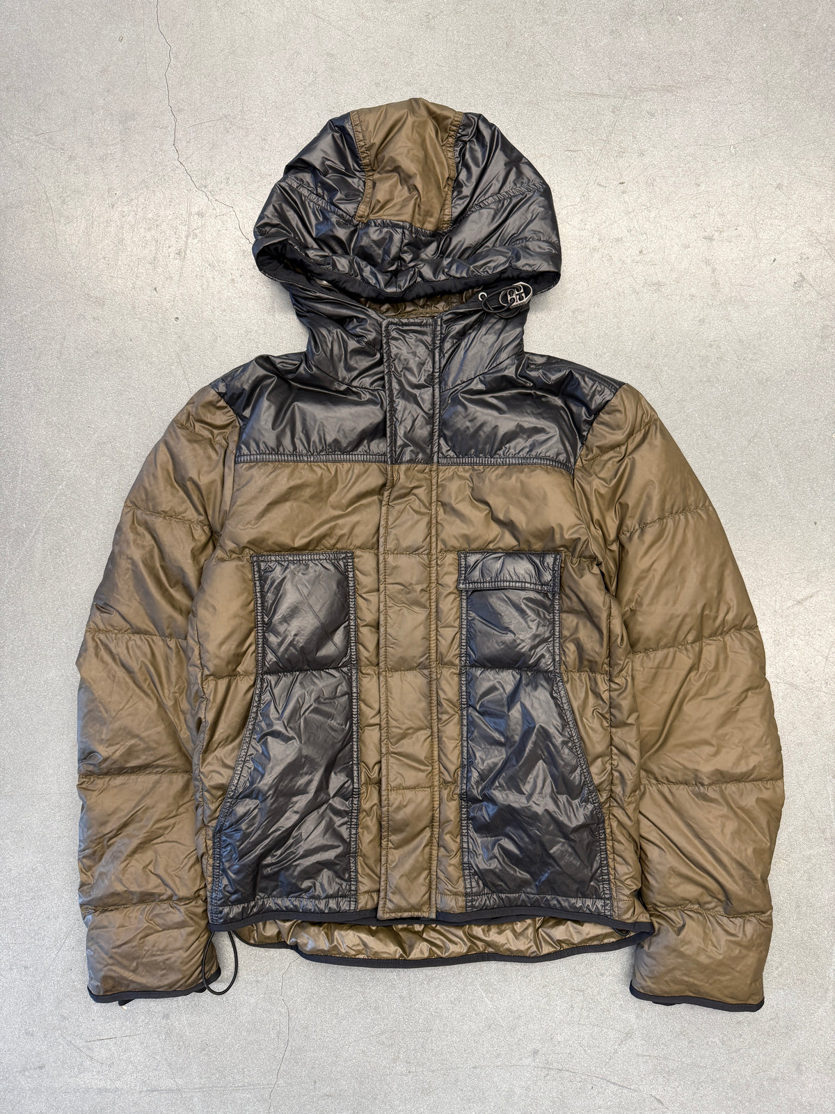 FW10 BALENCIAGA TWO-TONE TECHNICAL NYLON DOWN/PUFFER JACKET BY NICOLAS GHESQUIÈRE